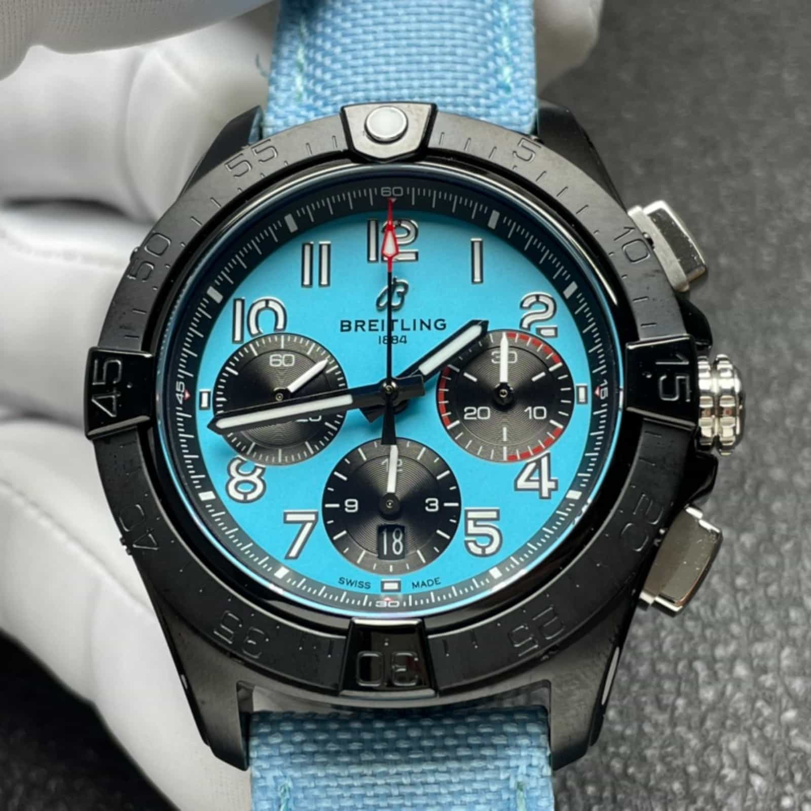 Avenger Chronograph Series 44mm Men Watch