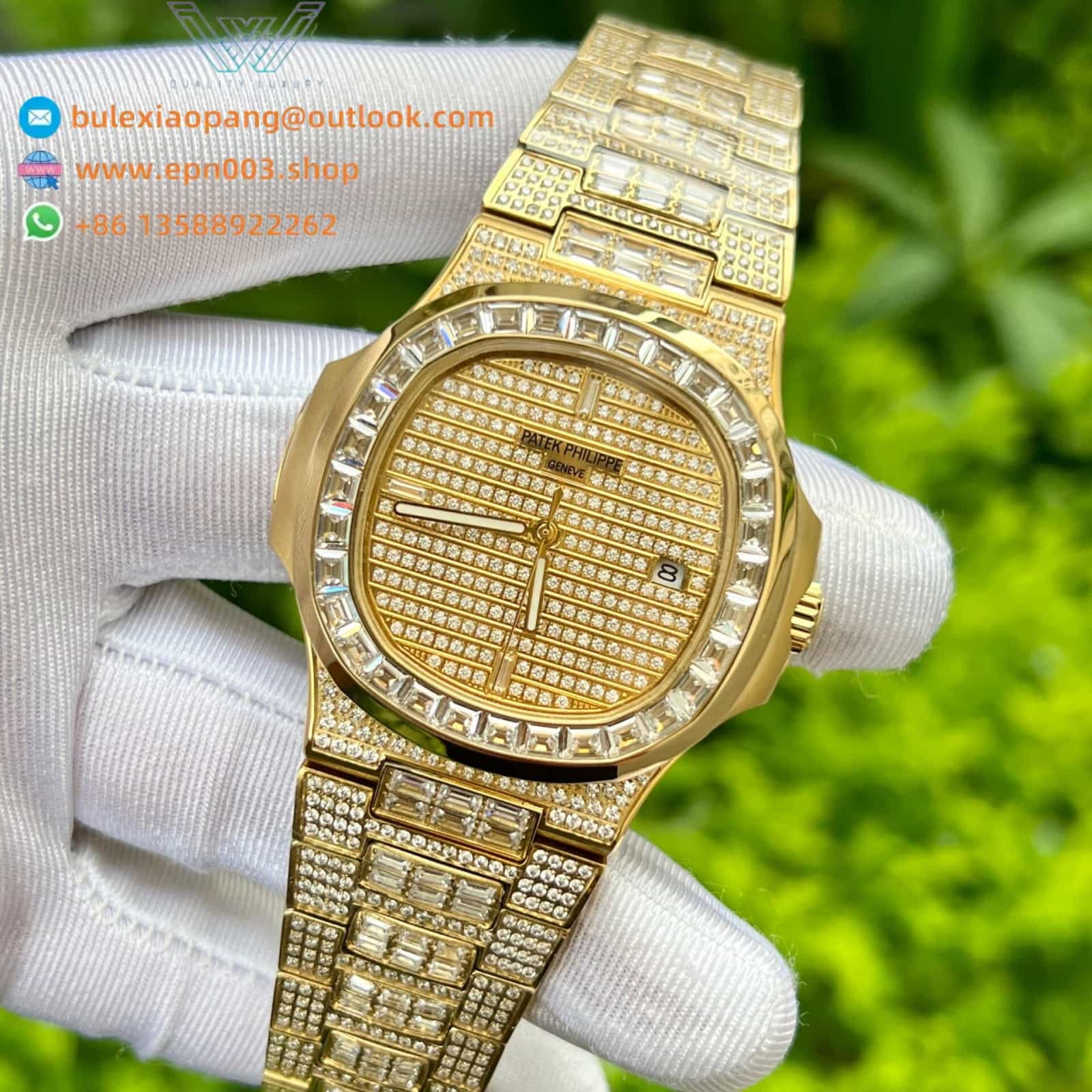 Nautilus 5719/10R-010 18K Rose Goldlced Out Diamonds 40mm