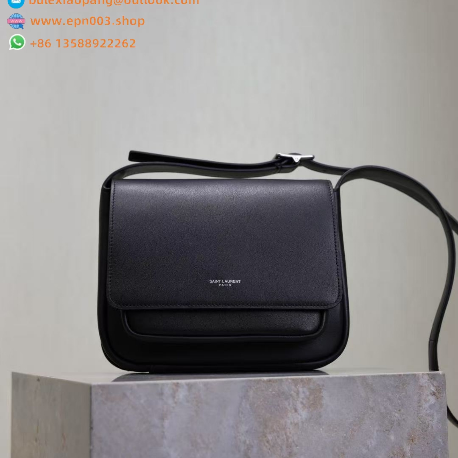 MESSENGERS SAINT LAURENT SMALL SATCHEL IN SMOOTH LEATHER BLACK - 819627AAD491000