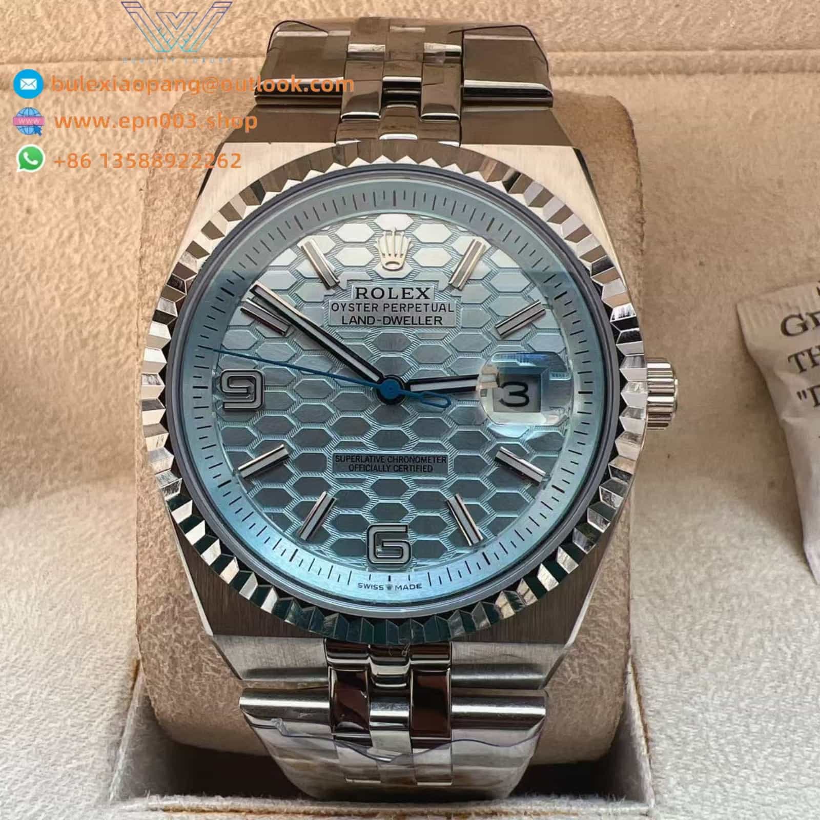 Land-Dweller M127336-0001 Blue Dial 40mm