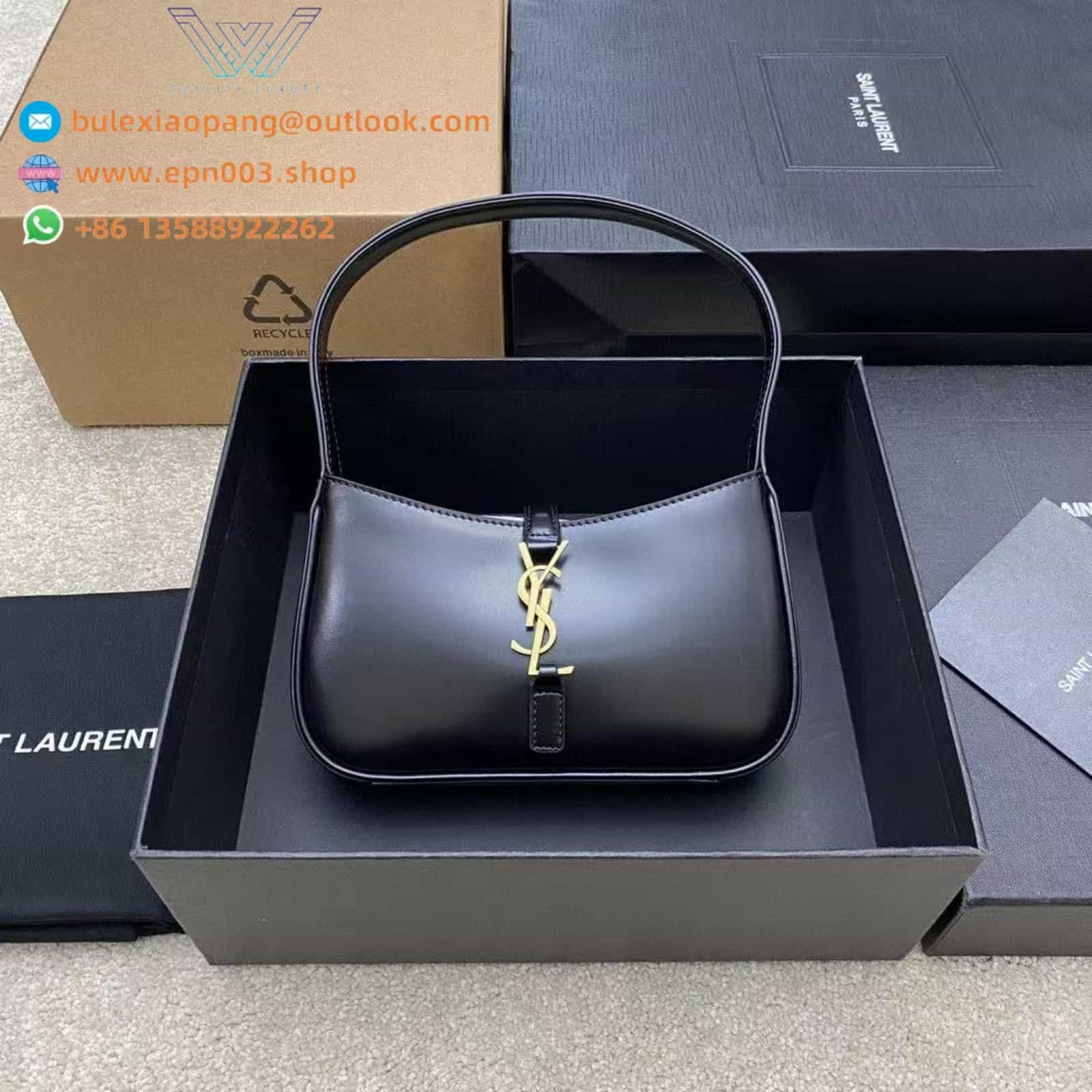 LE 5 À 7 IN SMOOTH LEATHER MINI NOIR - 7103182R20W1000