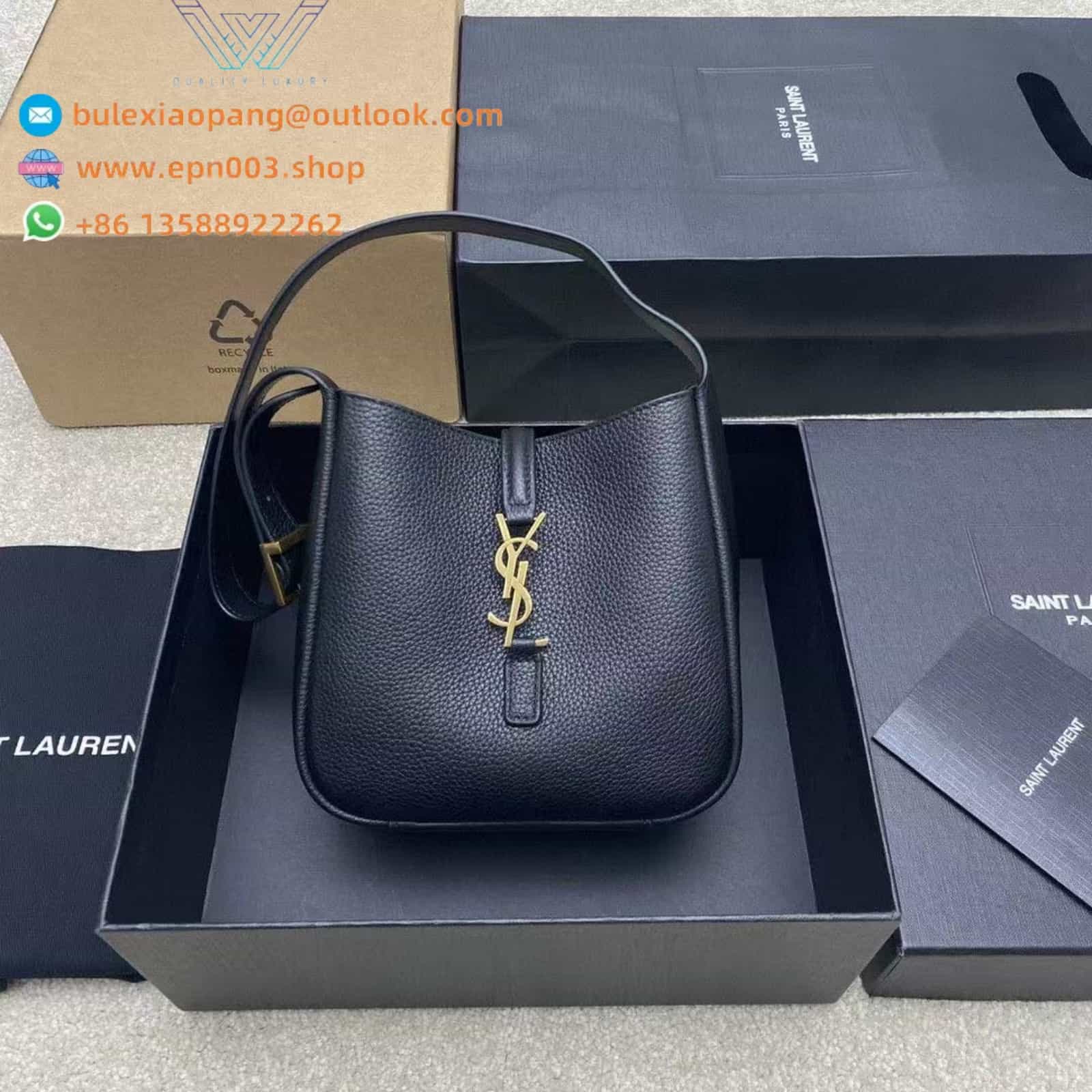LE 5 À 7 SUPPLE BABY IN GRAINED LEATHER BLACK - 809461AADUU1000