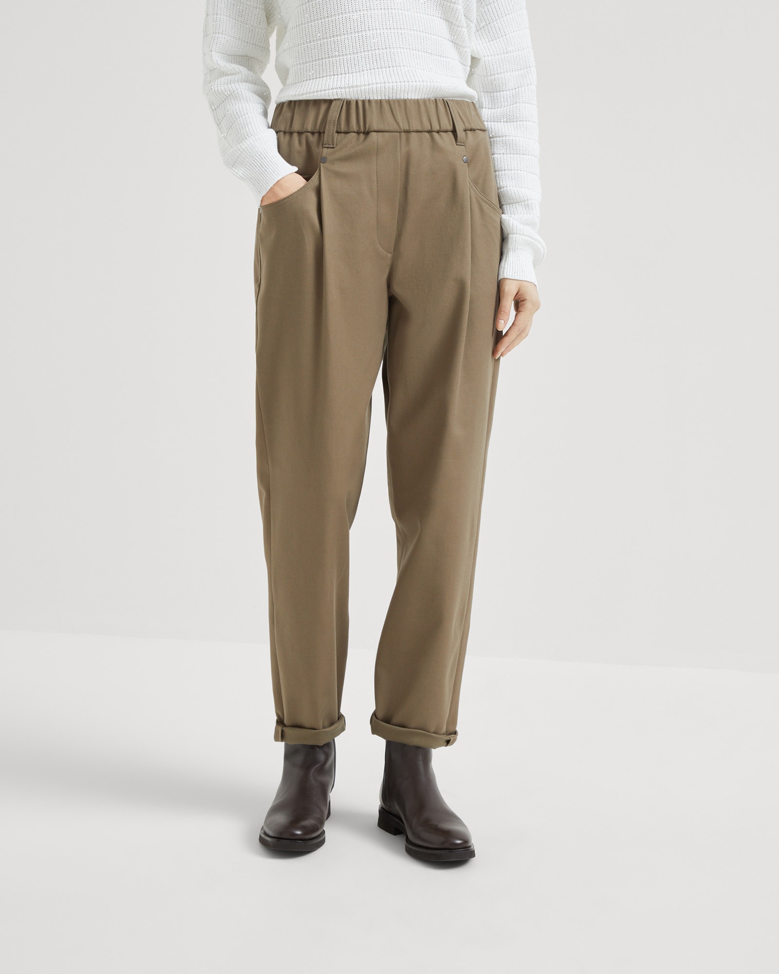 Stretch cotton cover baggy pull-on trousers with shiny bartack