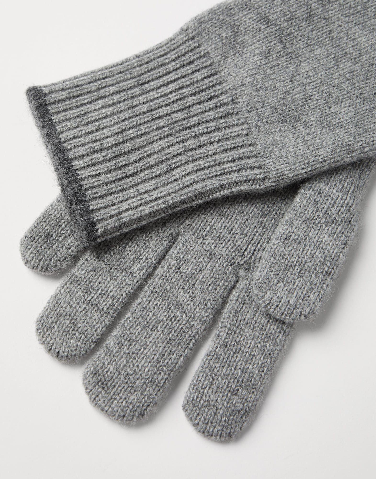Cashmere knit gloves