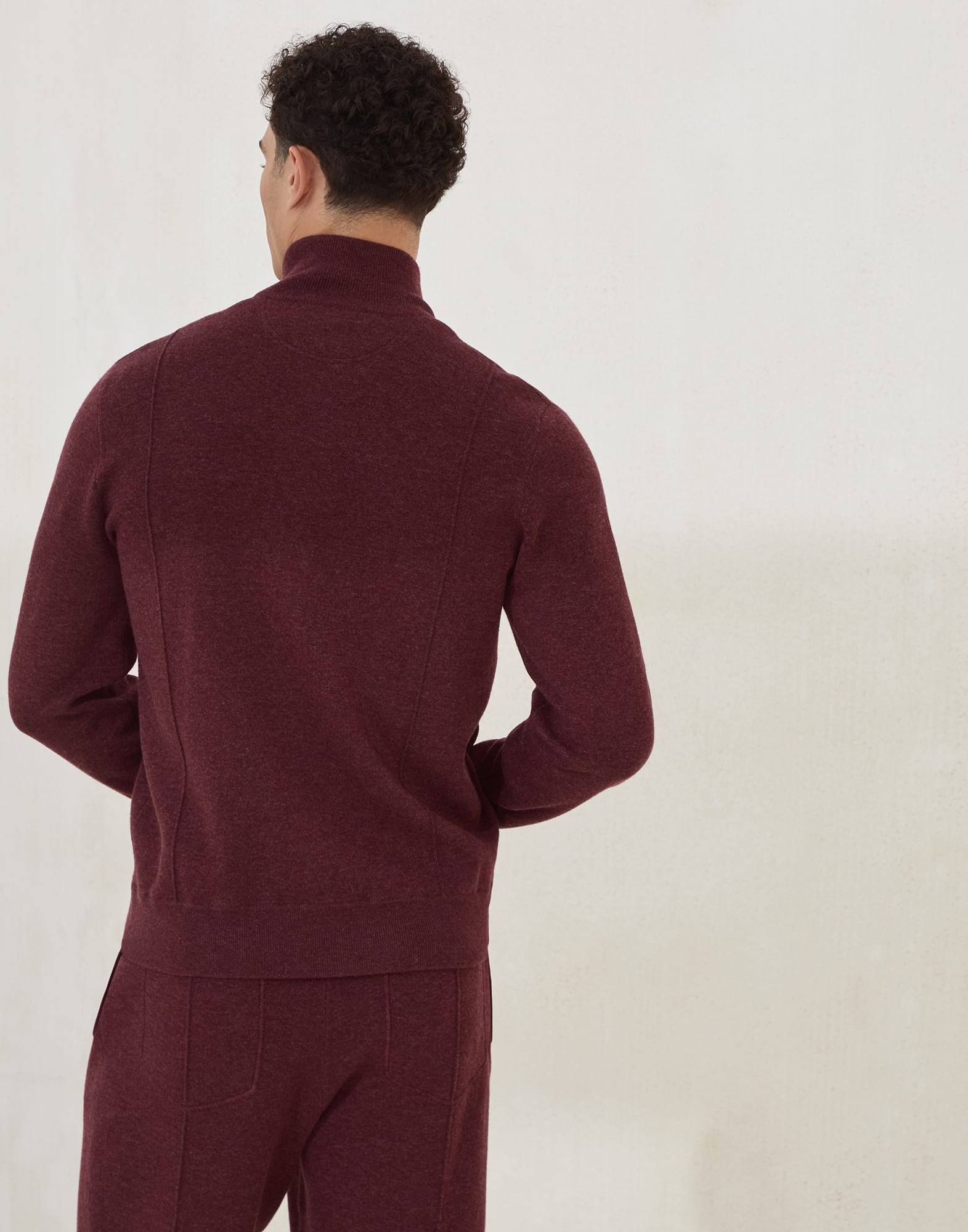 Cashmere double knit cardigan with zipper and logo