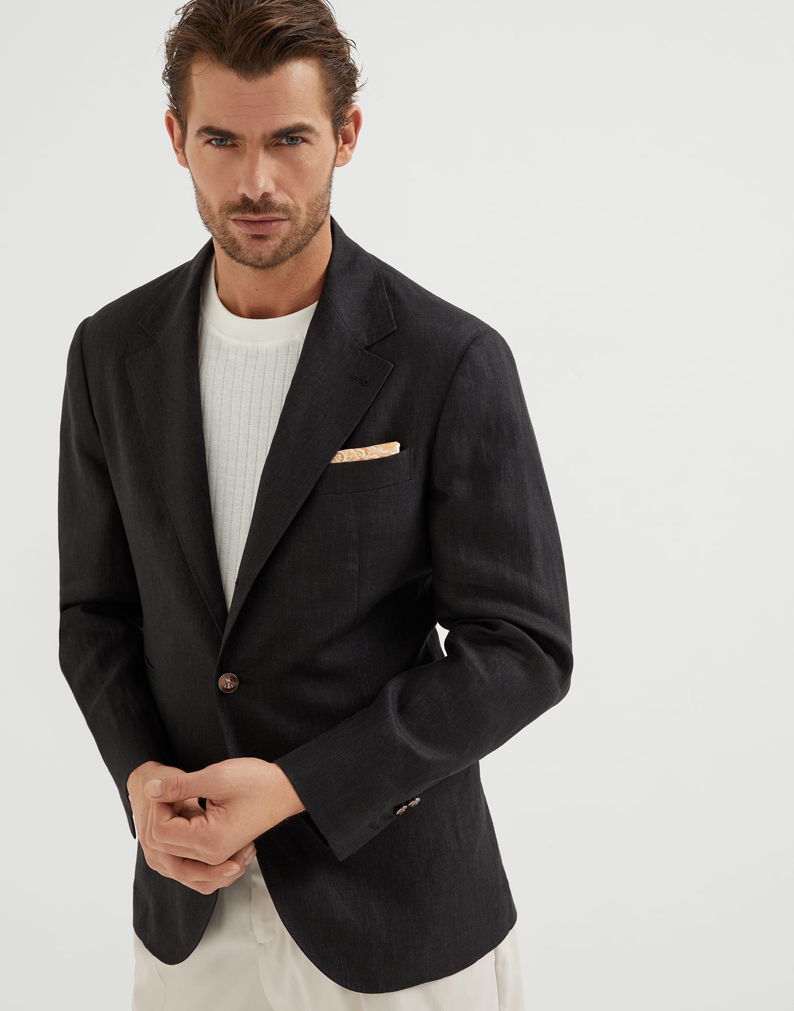 Délavé linen deconstructed blazer with metal buttons