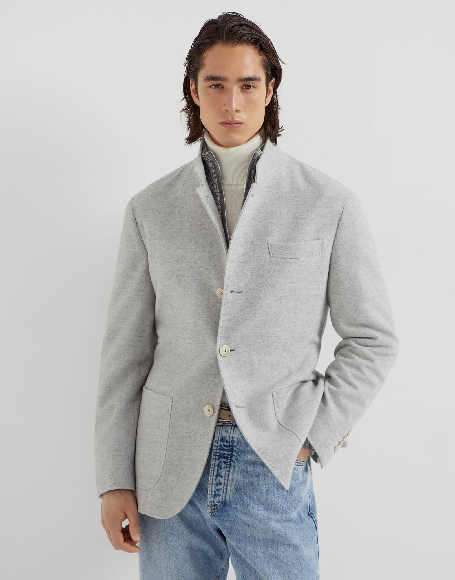Lightweight water-resistant cashmere outerwear blazer