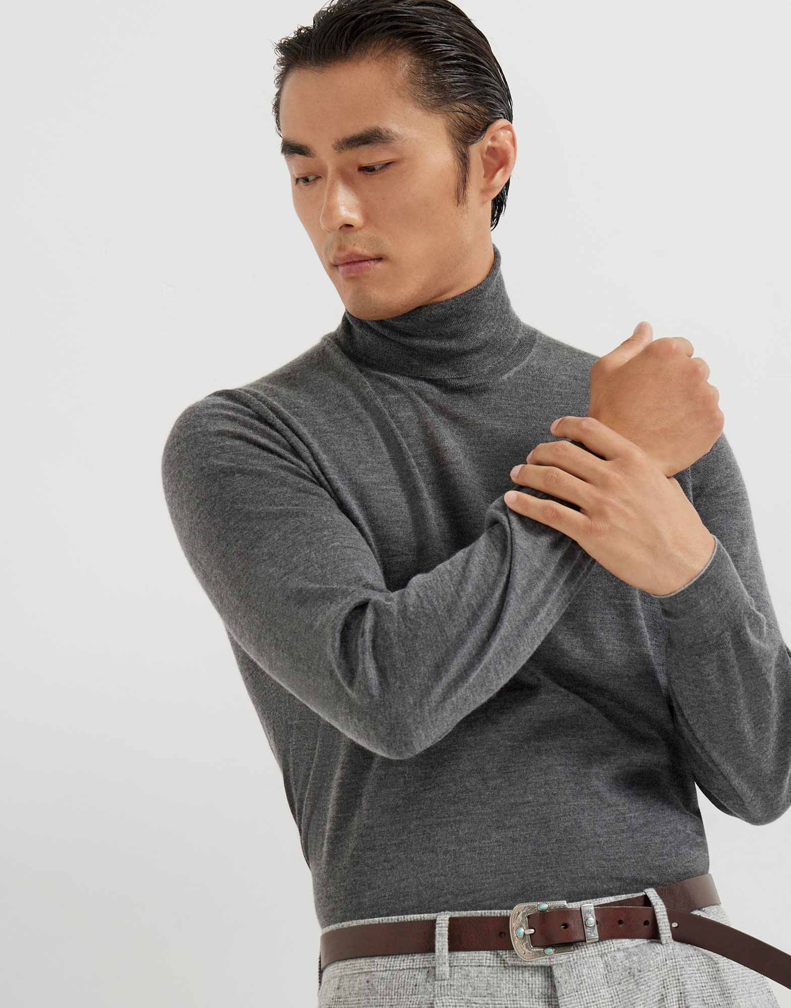 Cashmere and silk lightweight turtleneck sweater