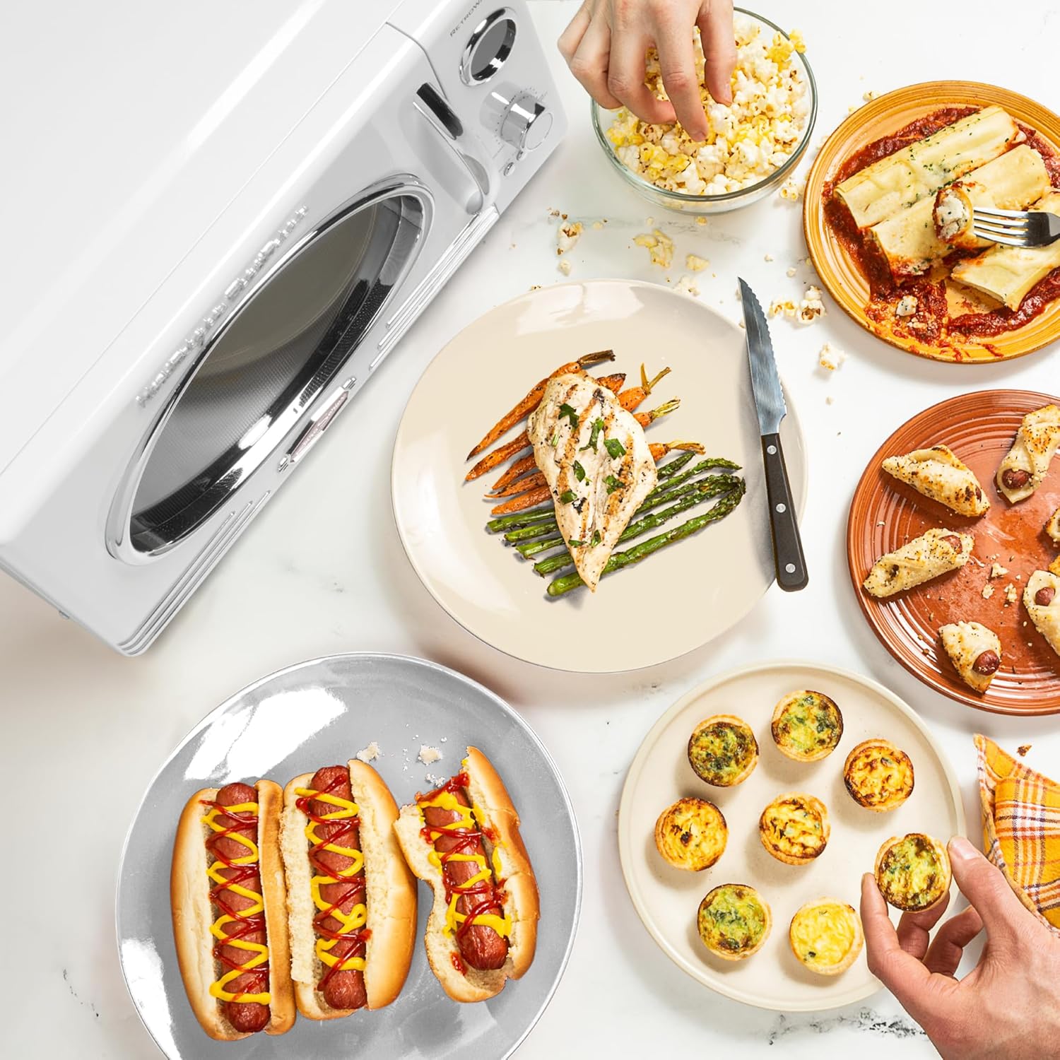 Nostalgia Retro Compact Countertop Microwave Oven - 0.7 Cu. Ft. - 700-Watts with LED Digital Display - Child Lock - Easy Clean Interior - Aqua