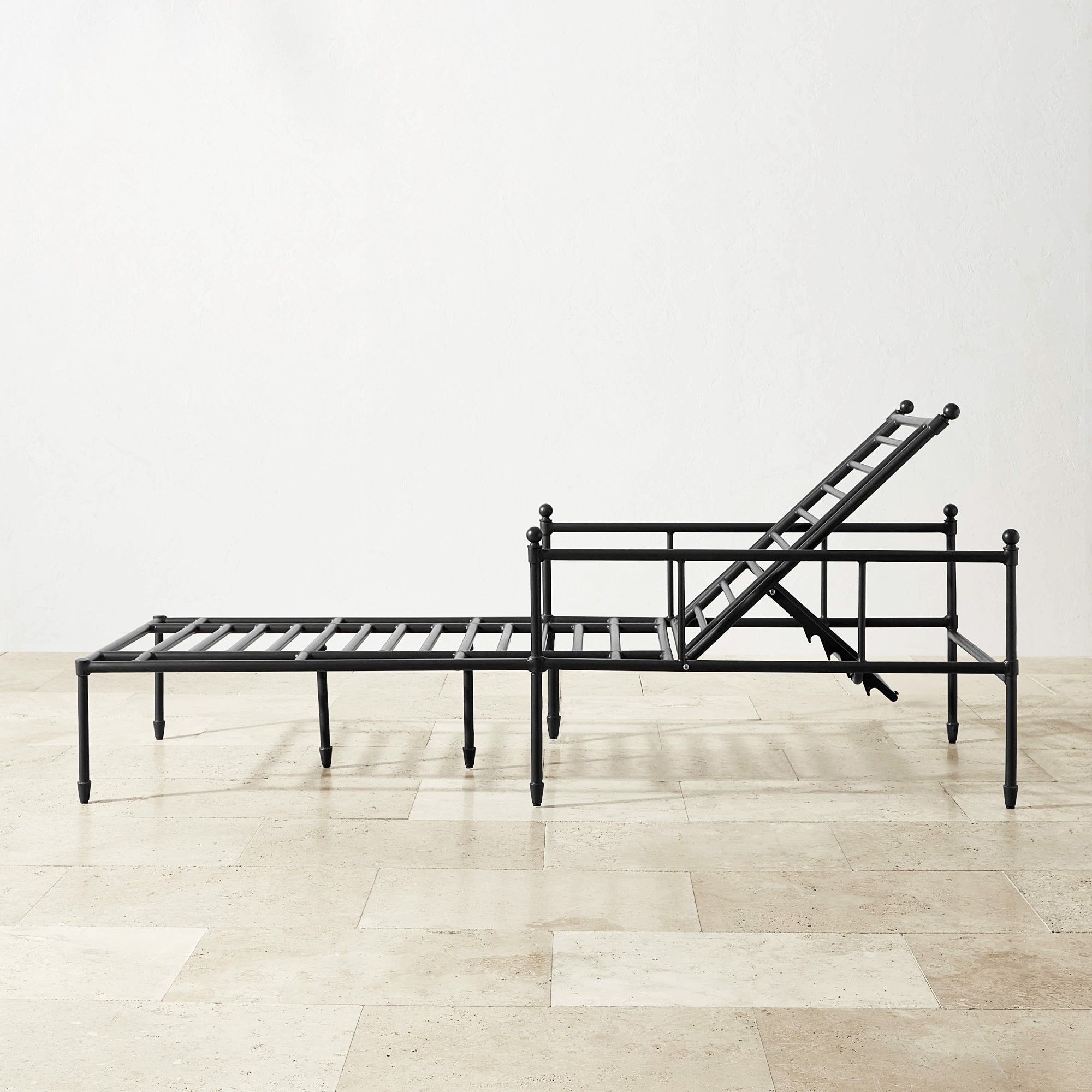 Calistoga Outdoor Chaise