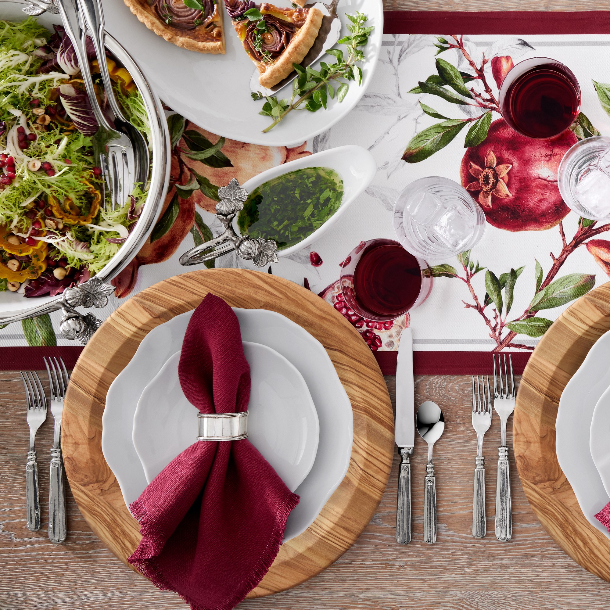 Pillivuyt Chantal 12-Piece Dinnerware Set