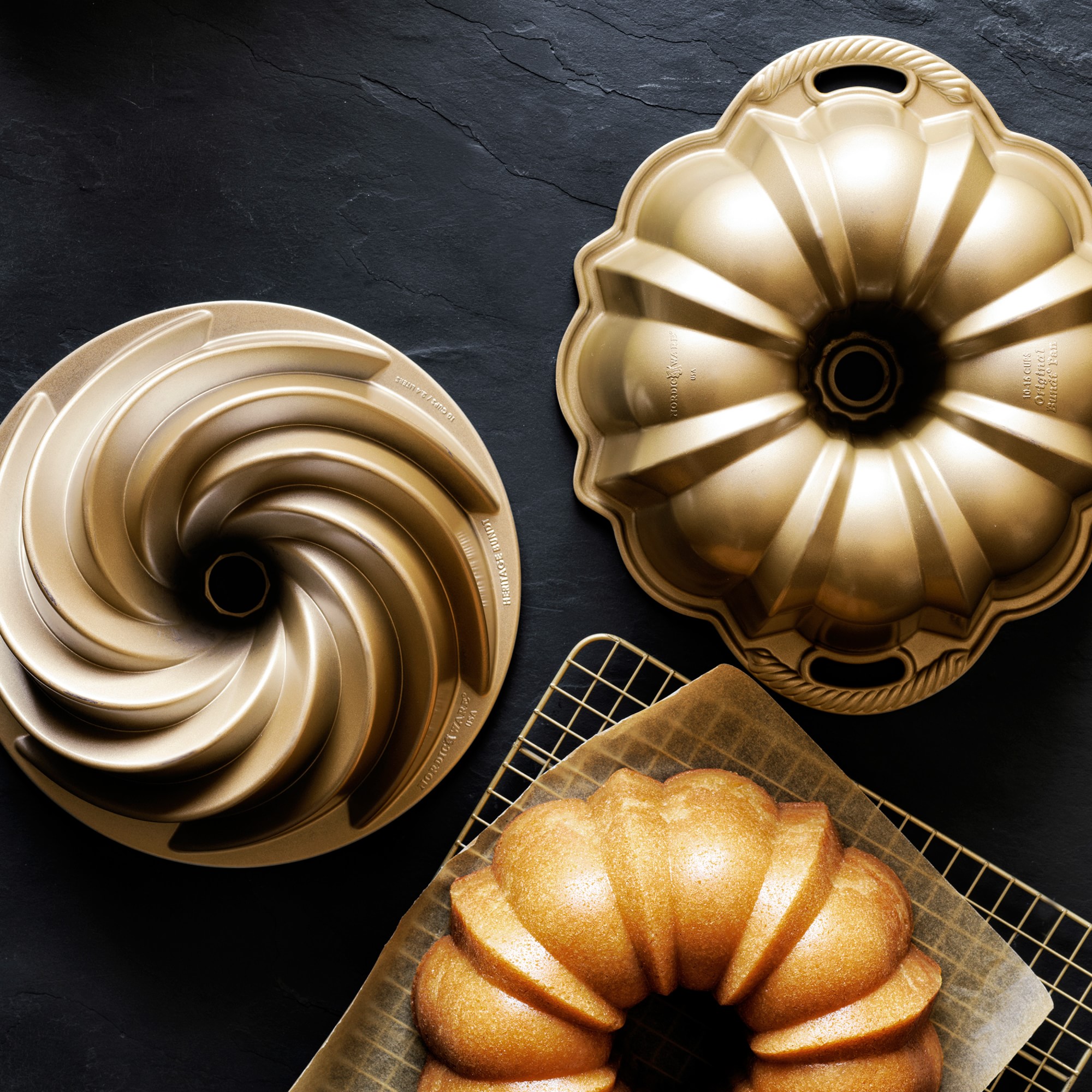 Nordic Ware Nonstick Cast Aluminum Anniversary Bundt® Pan