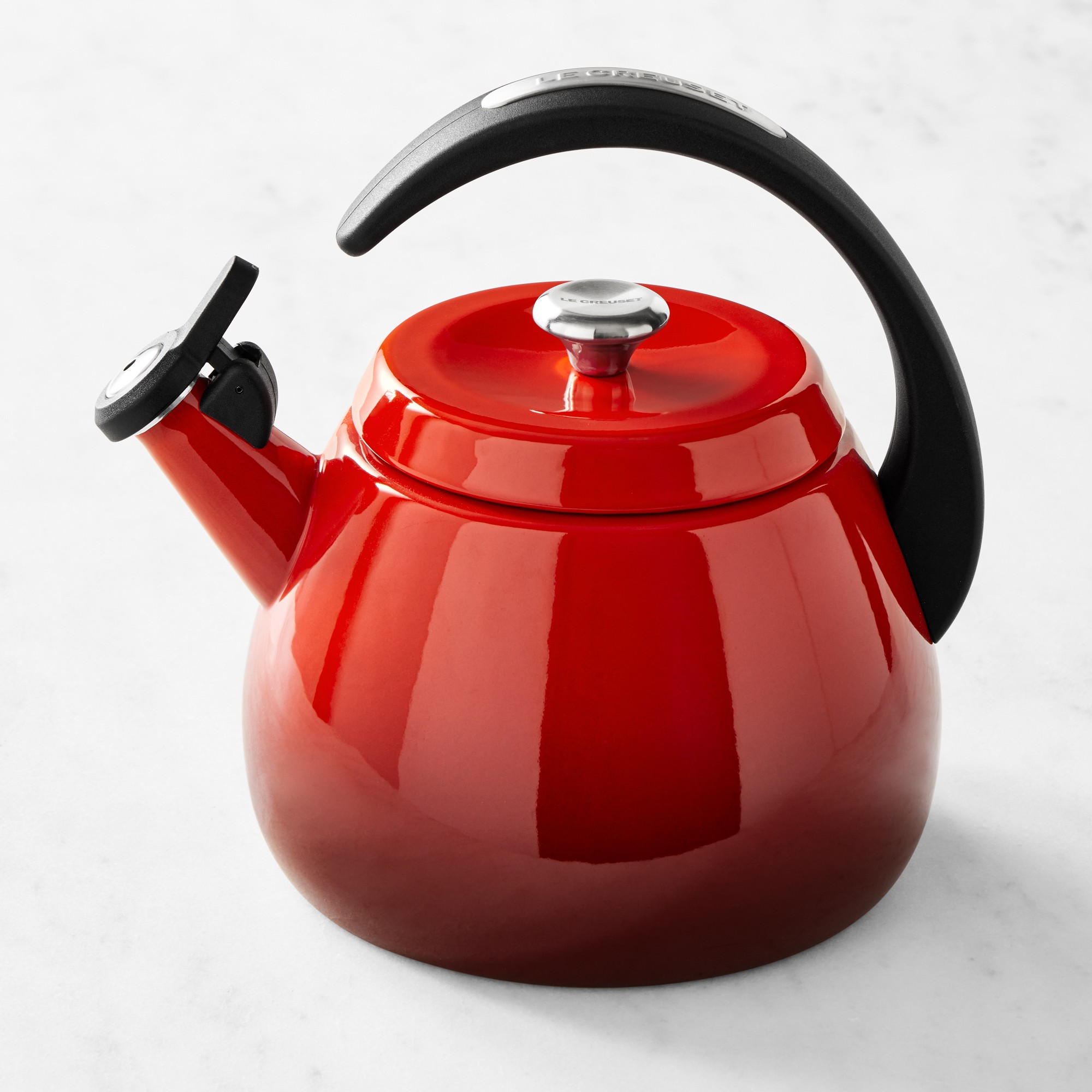 Le Creuset Cloche Tea Kettle, 2-Qt.