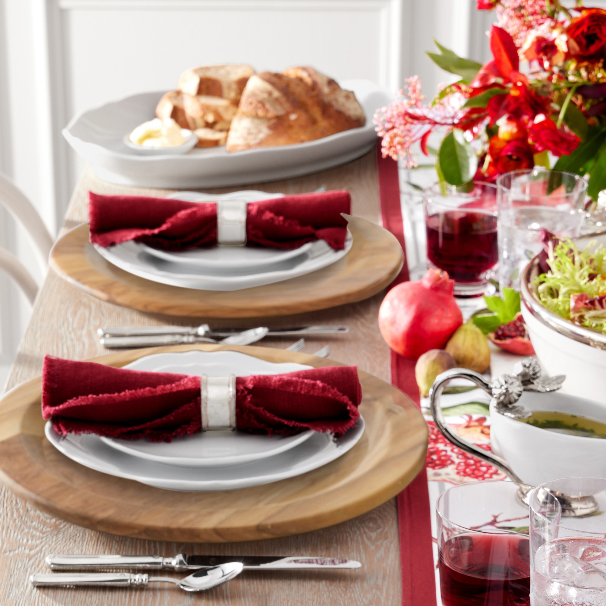 Pillivuyt Chantal 12-Piece Dinnerware Set