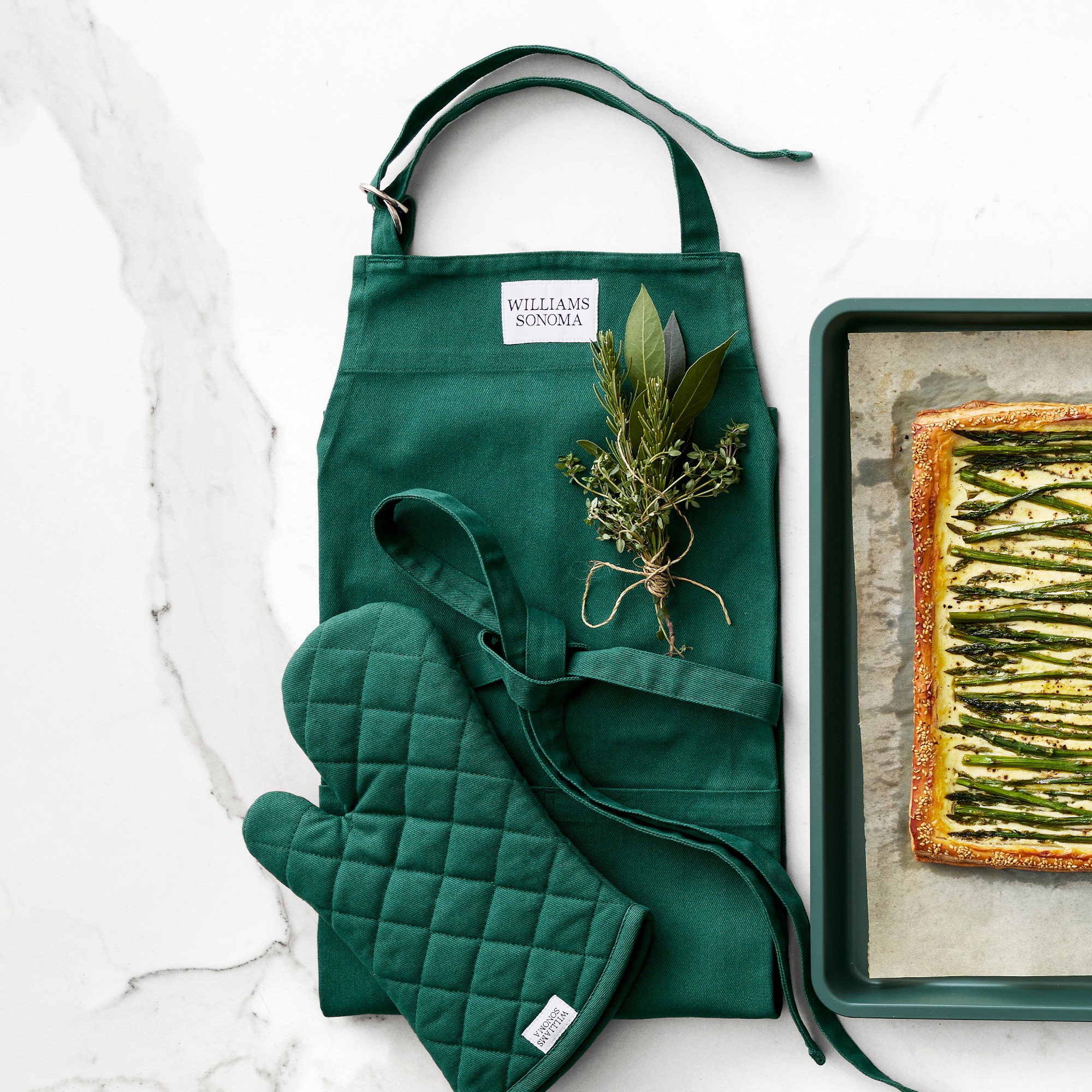 Williams Sonoma Solid Oven Mitt