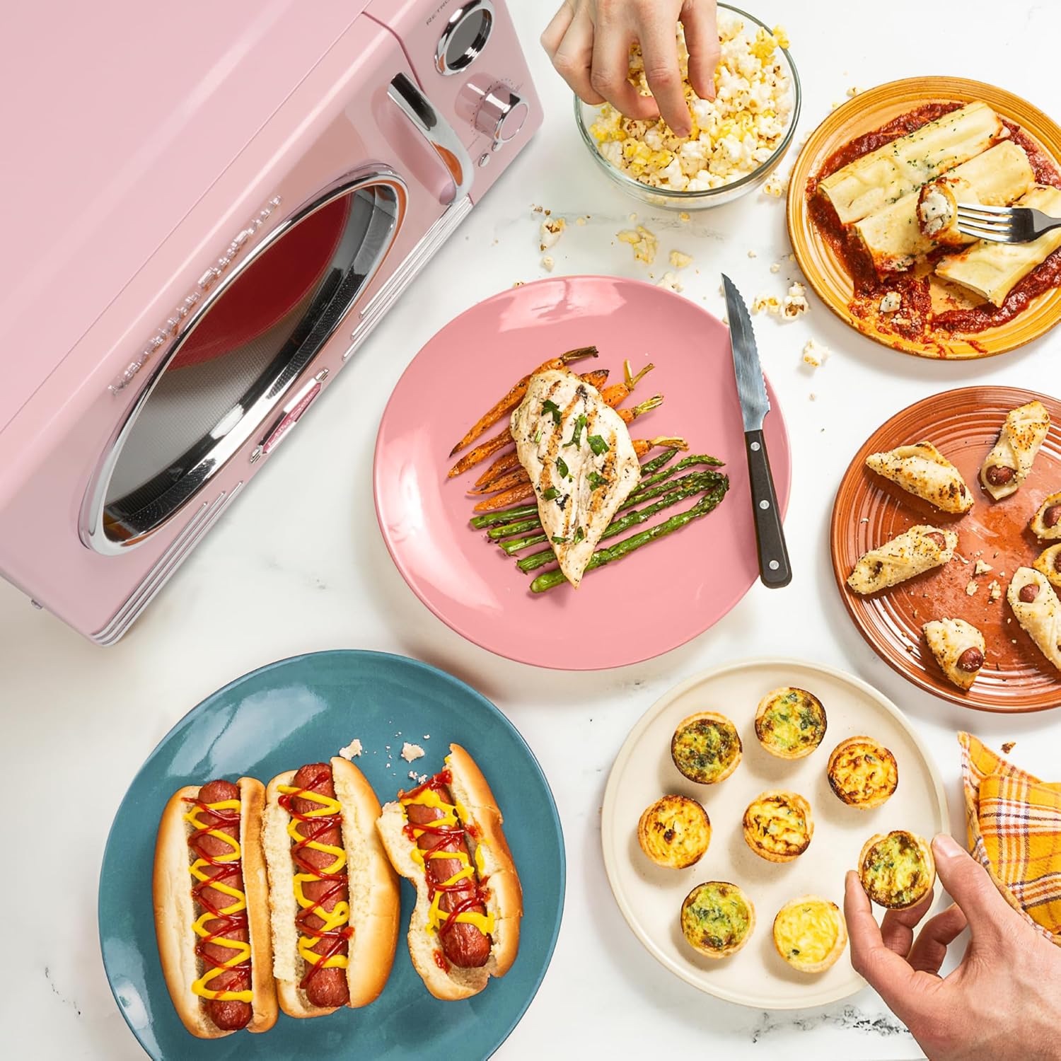 Nostalgia Retro Compact Countertop Microwave Oven - 0.7 Cu. Ft. - 700-Watts with LED Digital Display - Child Lock - Easy Clean Interior - Aqua