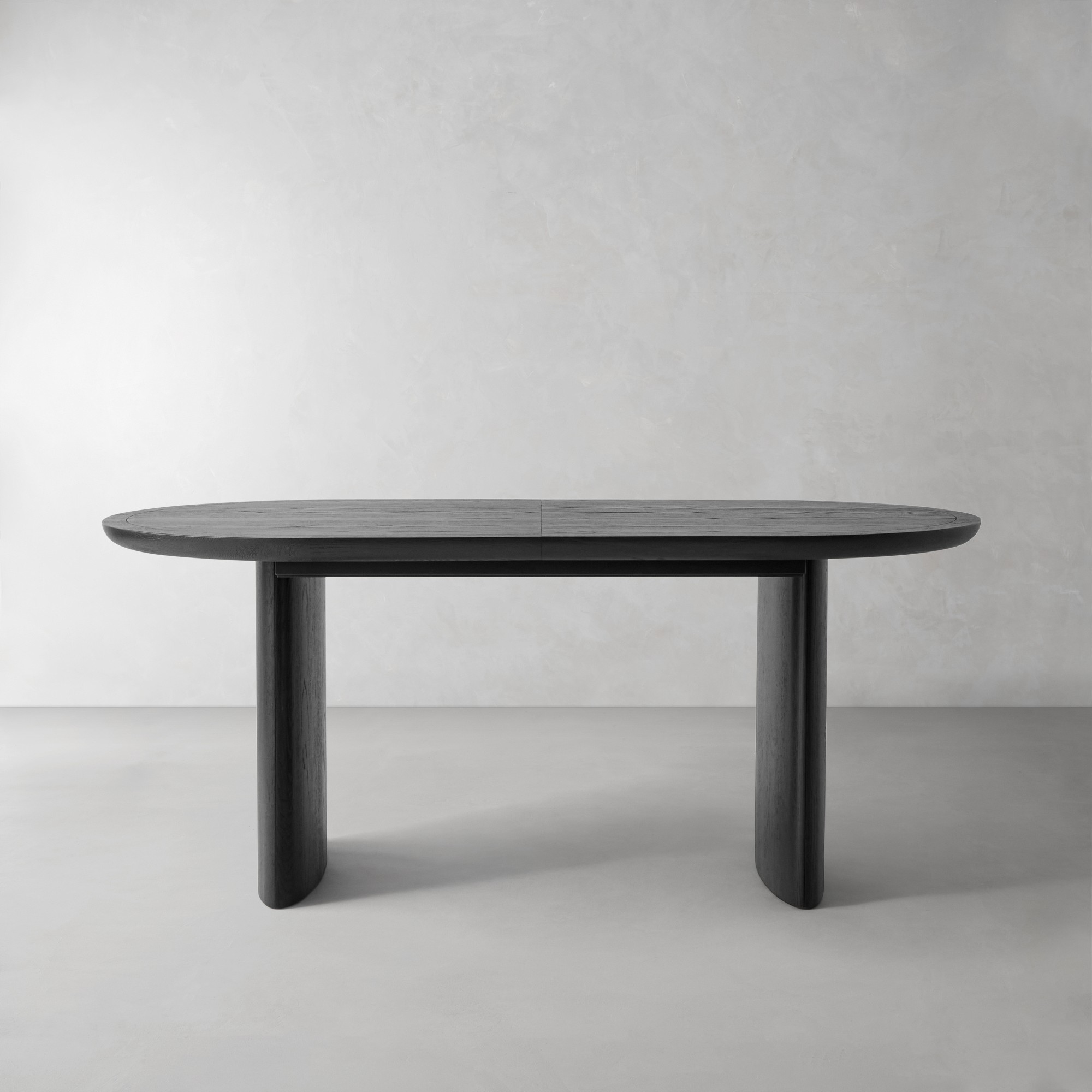 Radius Extendable Oval Dining Table (72
