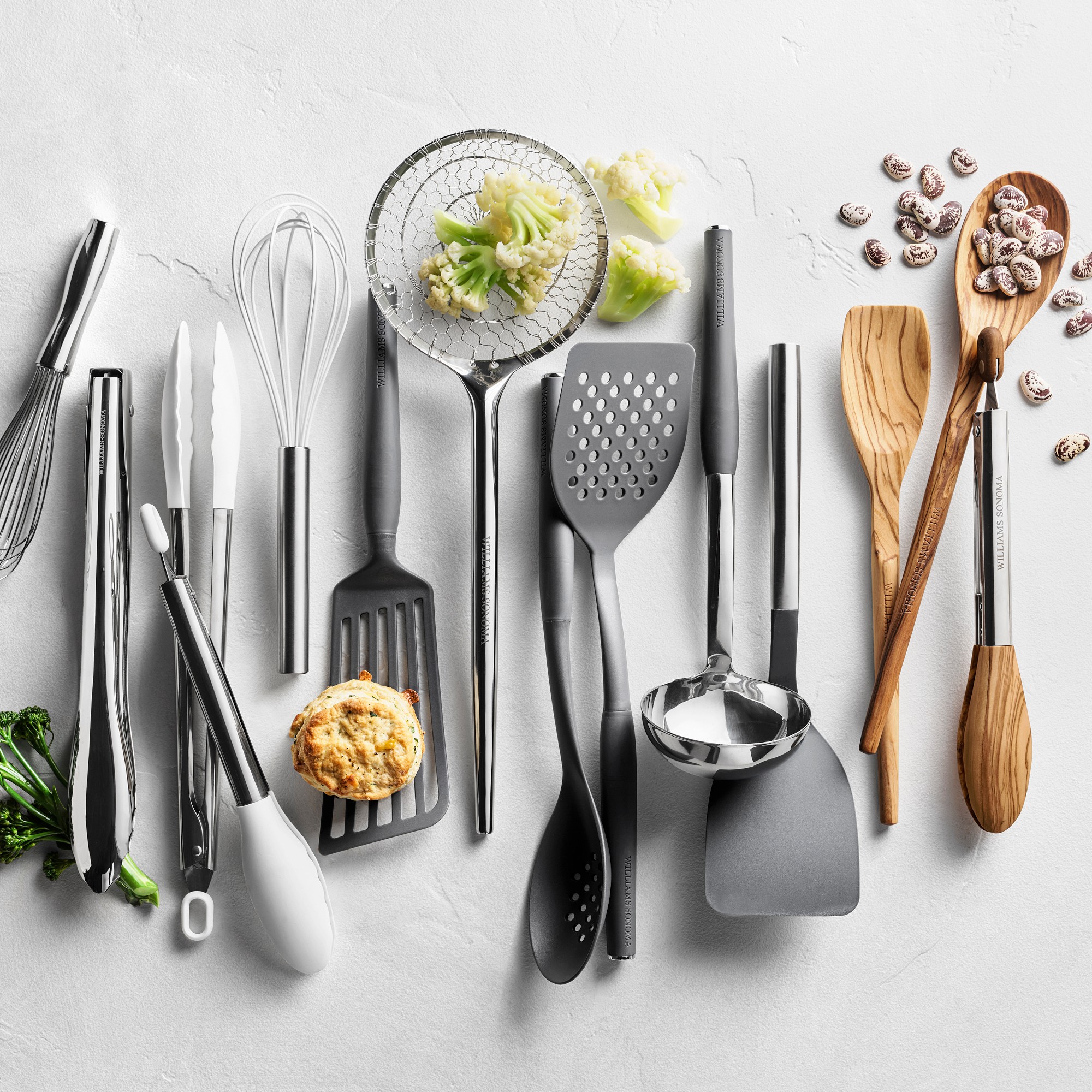 Williams Sonoma Signature Nonstick Small Turner