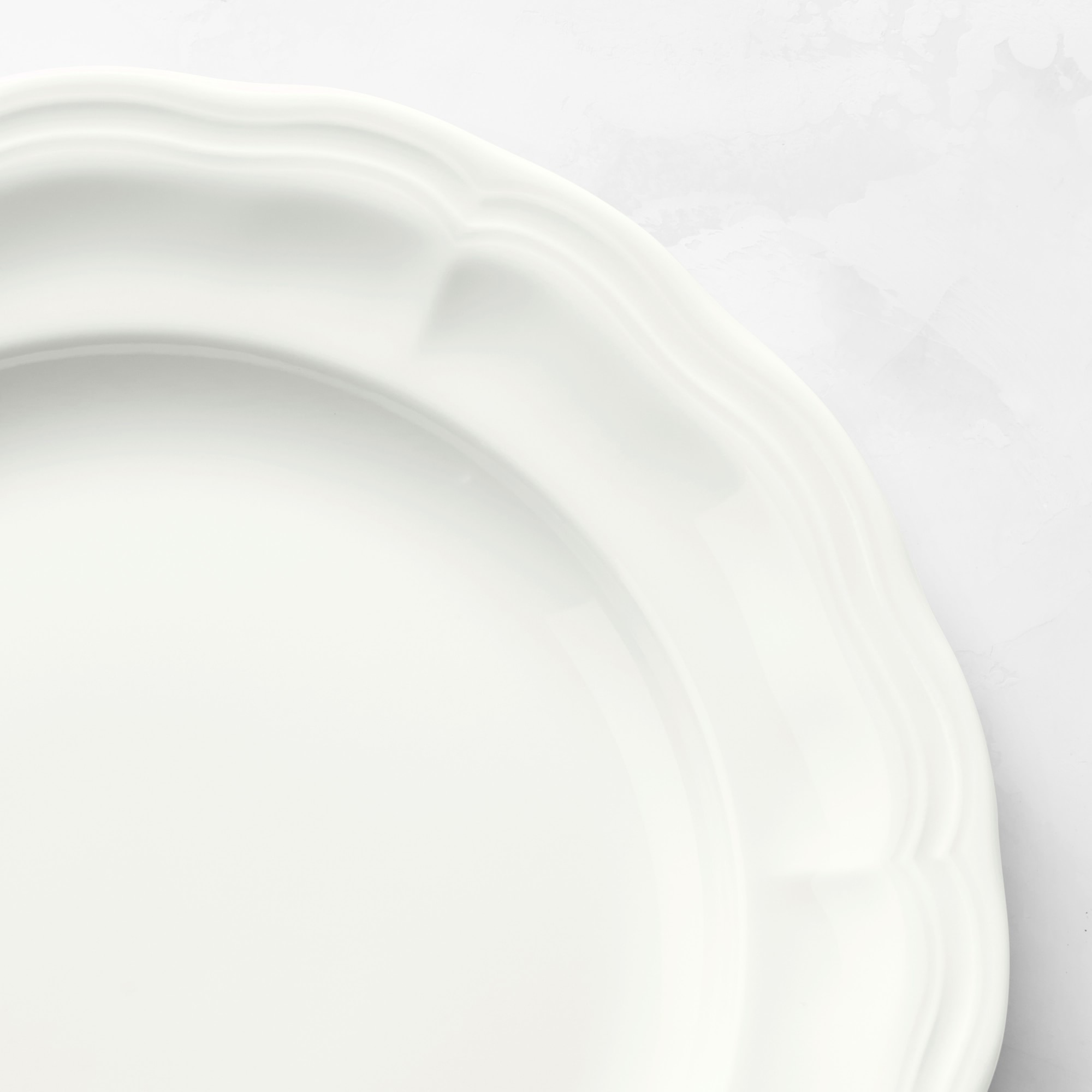 Pillivuyt Queen Anne Porcelain Dinnerware Collection