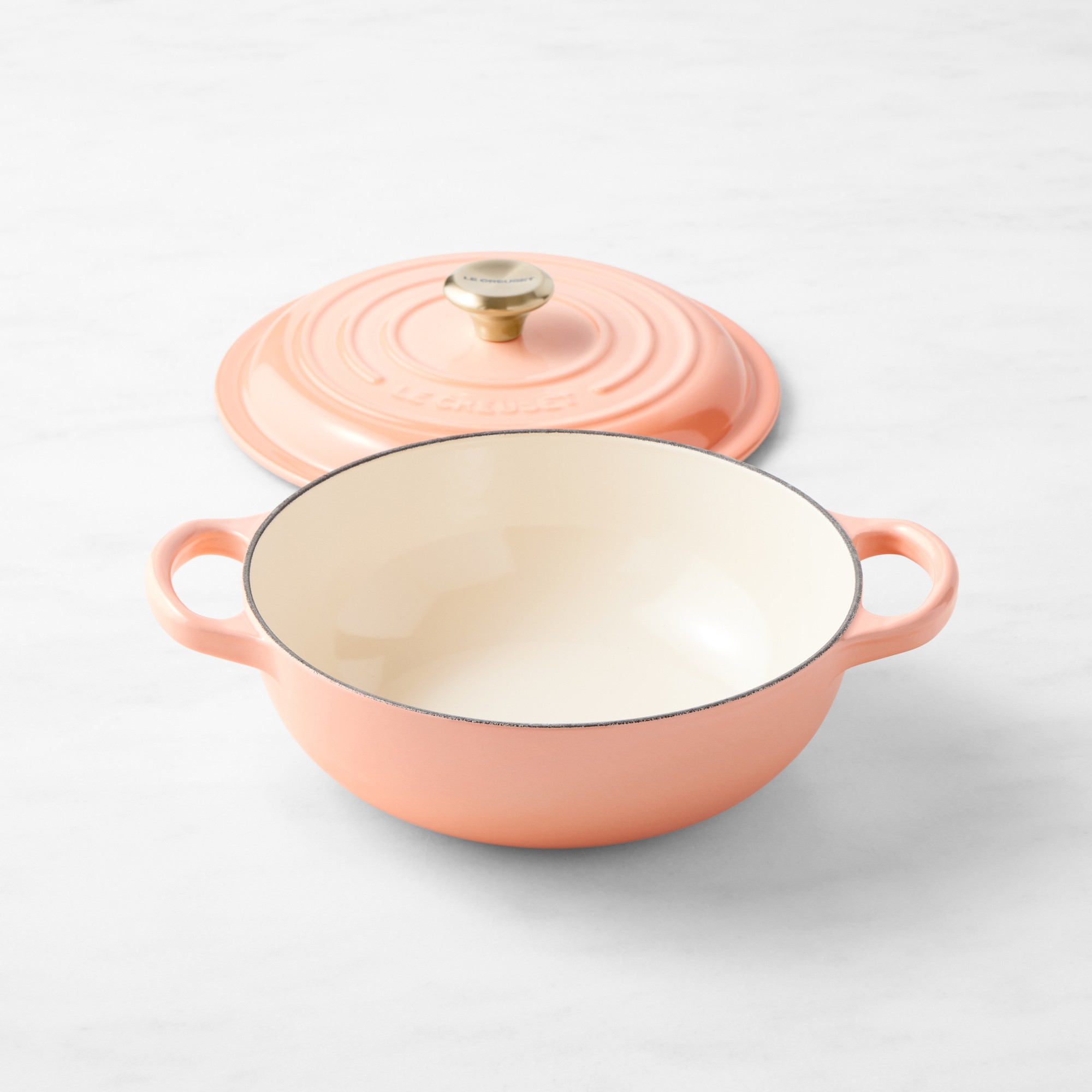Le Creuset Enameled Cast Iron Signature French Oven, 2 1/2-Qt.