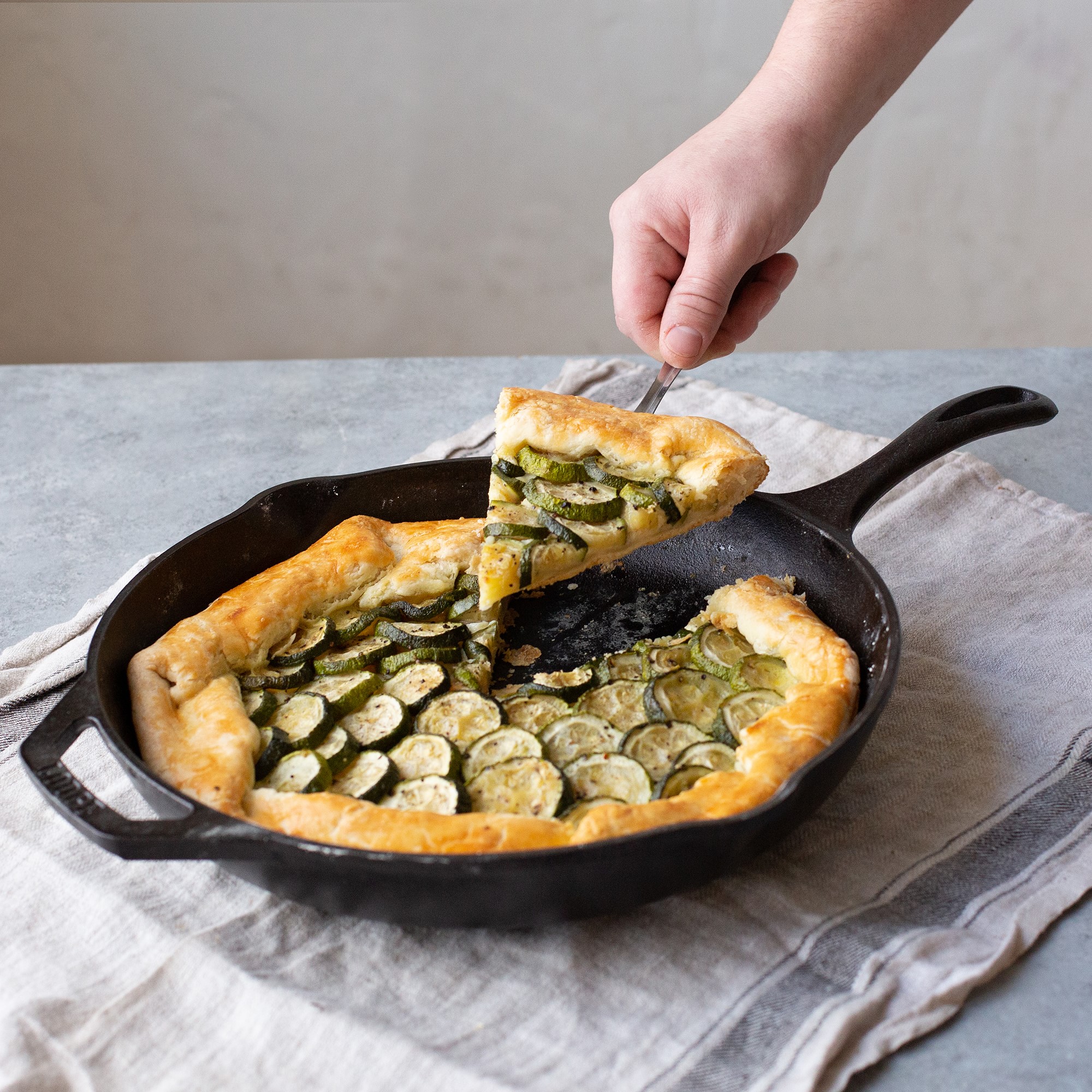 Lodge Chef Collection Seasoned Cast Iron Skillet