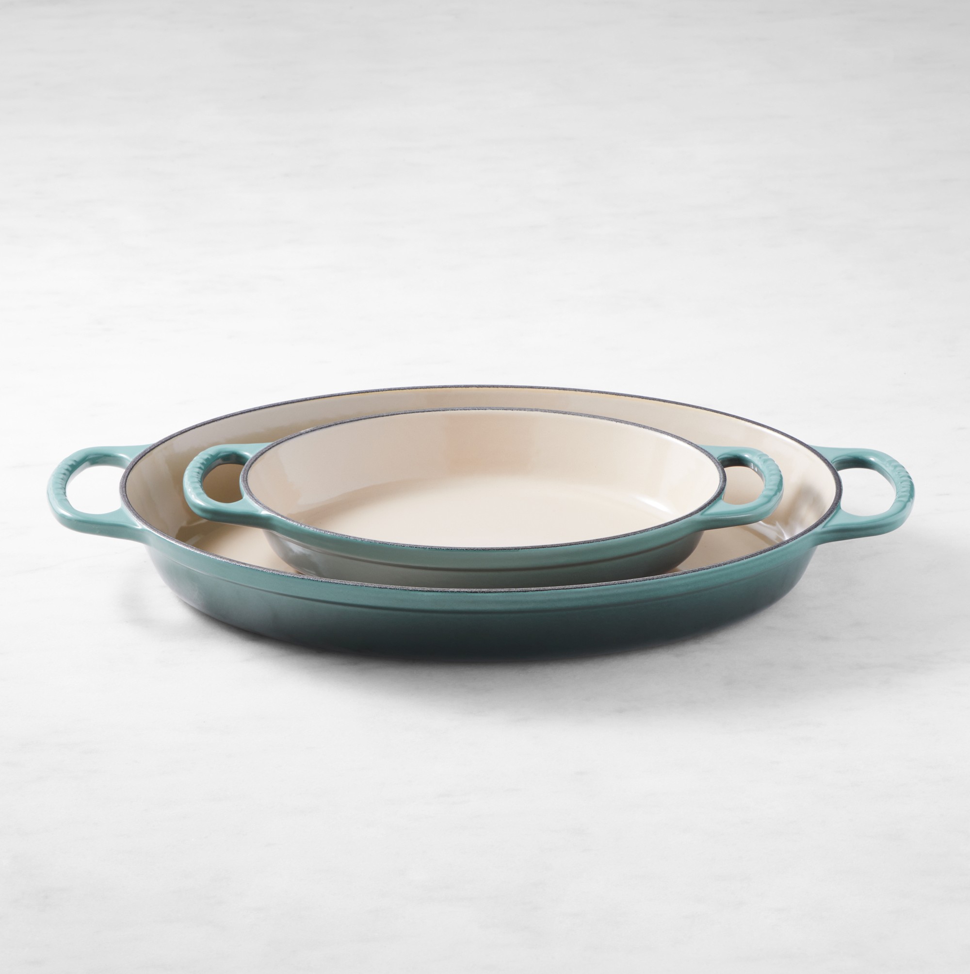 Le Creuset Signature Enameled Cast Iron Oval Gratin Baker
