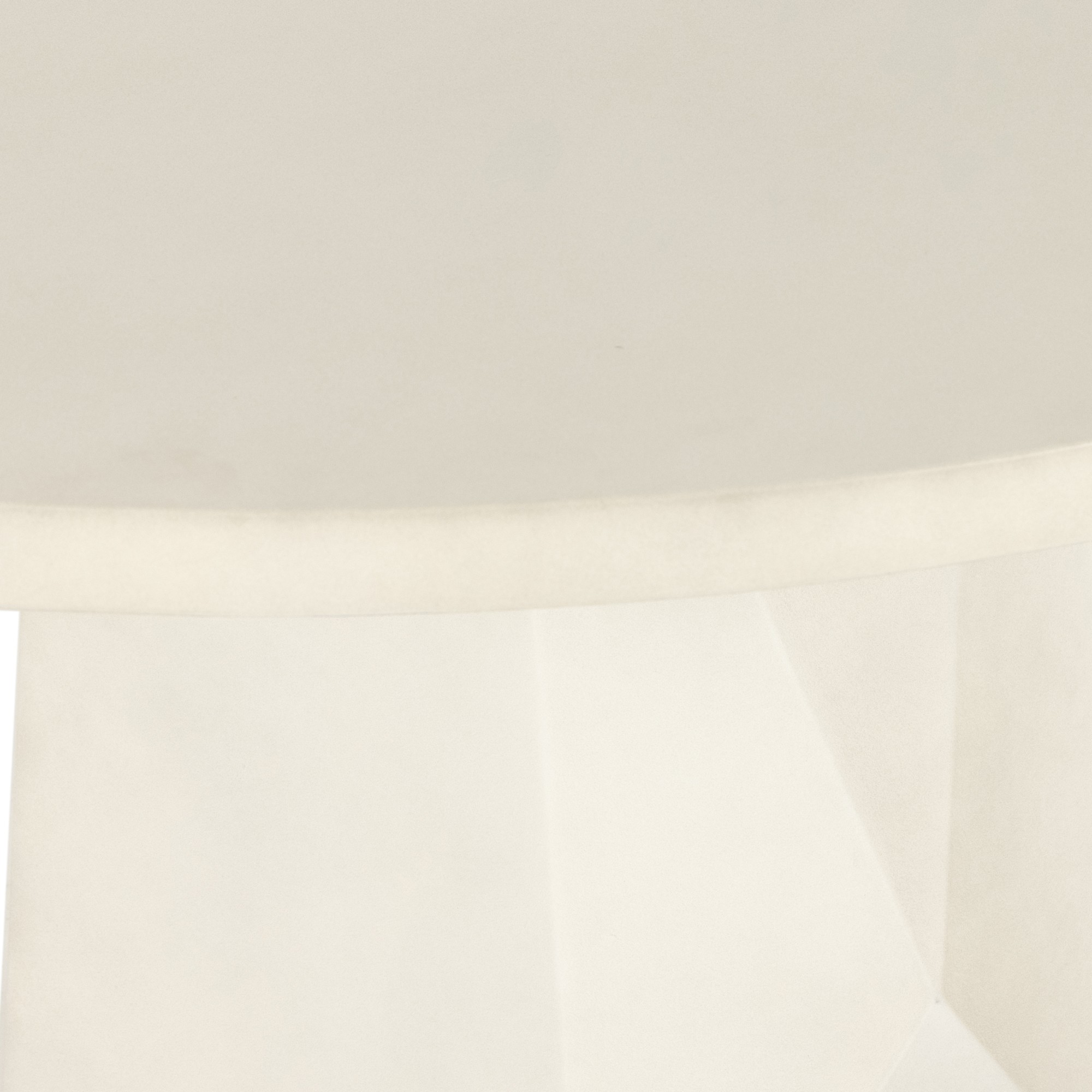 Saldana Round Outdoor Dining Table (60