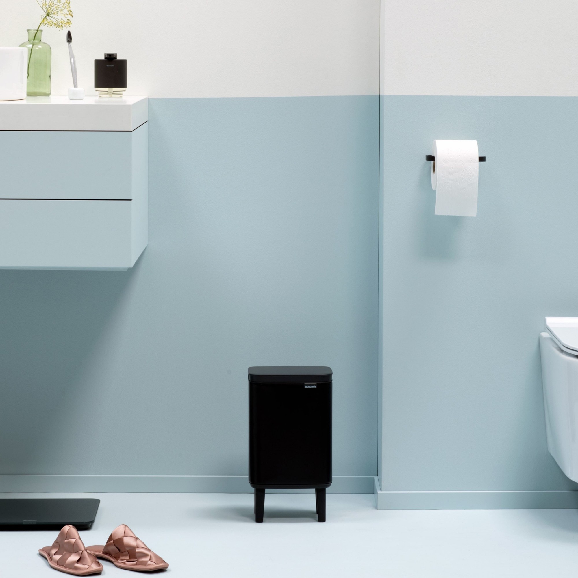 Brabantia Bo Hi Single Compartment Trash Can, 1.1-Gallon