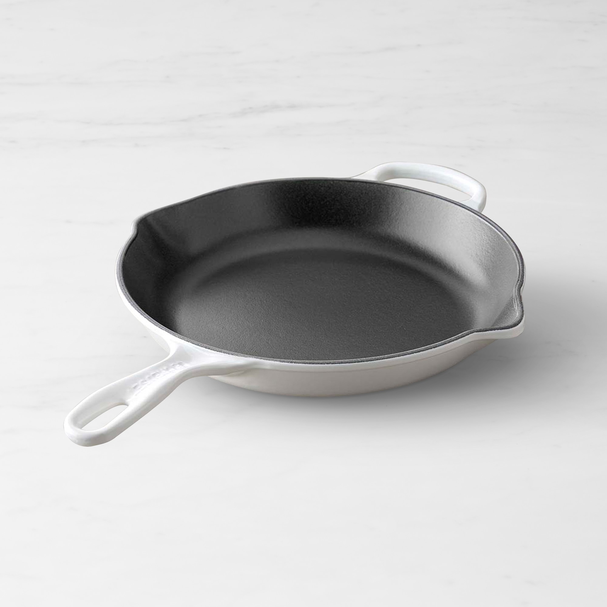 Le Creuset Signature Enameled Cast Iron Skillet Fry Pan