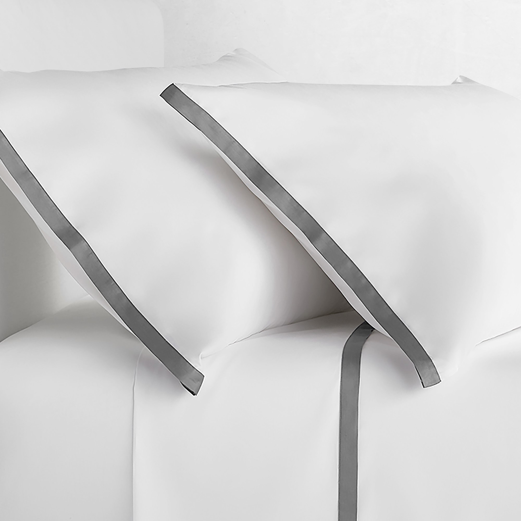 Chambers® Italian Border 300TC Sateen Pillowcases, Set of 2