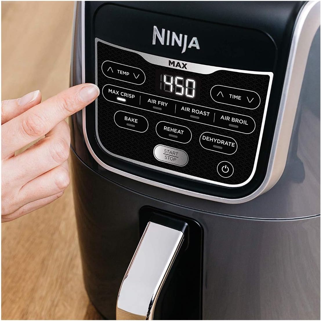 Ninja Air Fryer, Roast, Bake, Air Fry, Roast, Broil, Reheats, & Dehydrates, 4-in-1, Fries, Frozen Food, Veggies, and Juicy Meat, Less Oil, Easy Meals, Healthy Meals, Compact, 4 QT, Grey, AF101