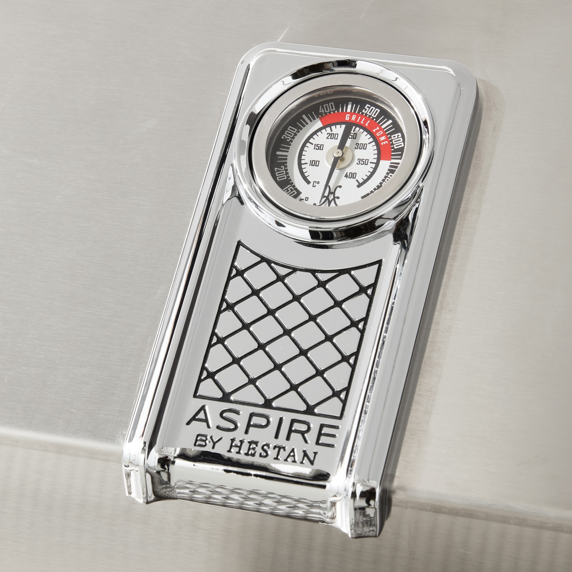 Urban Bonfire Outdoor Kitchen x Hestan 36” Grill