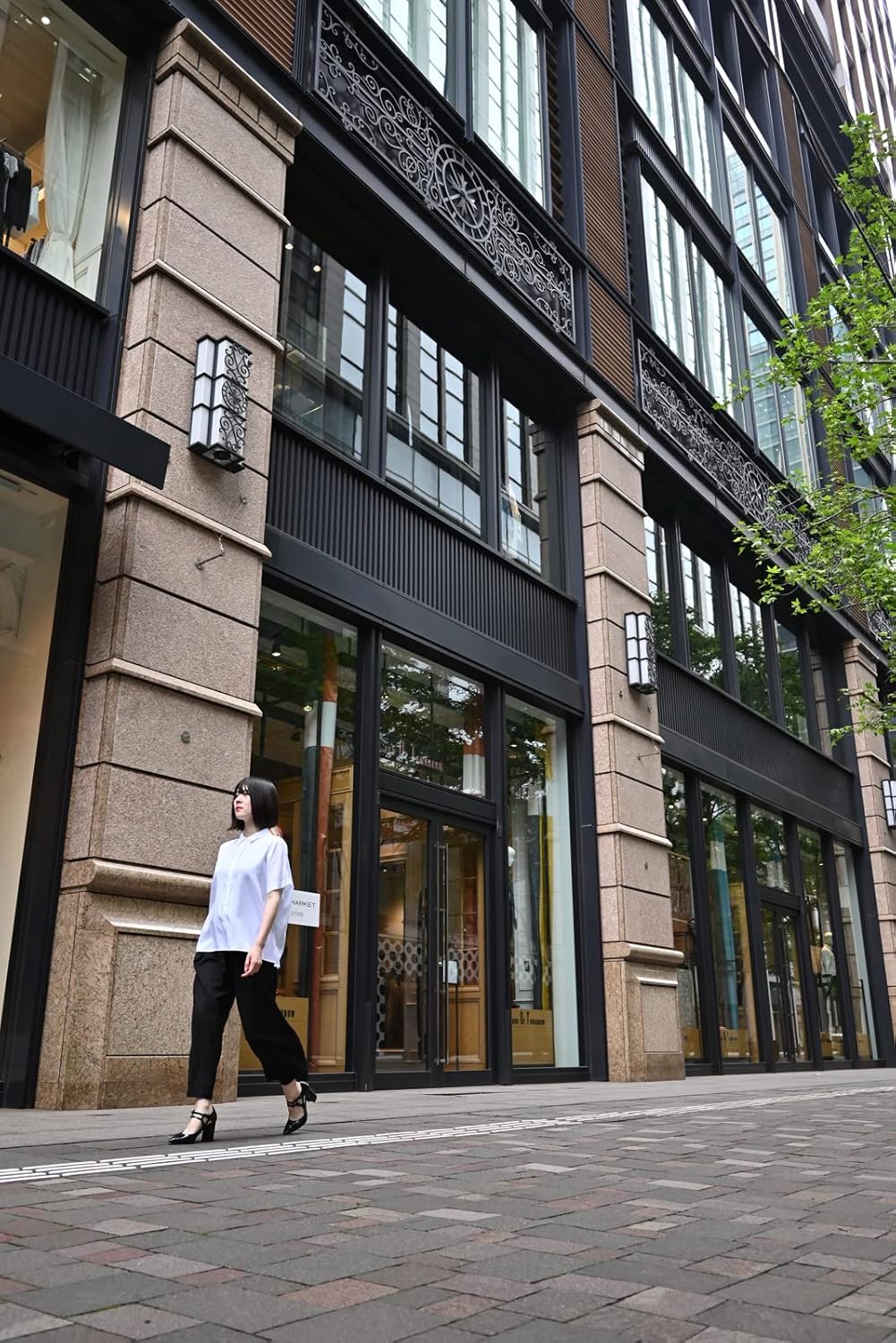 Nikon Z fc with Wide-Angle Zoom Lens | Retro-inspired compact mirrorless stills/video camera with 16-50mm zoom lens | Nikon USA Model