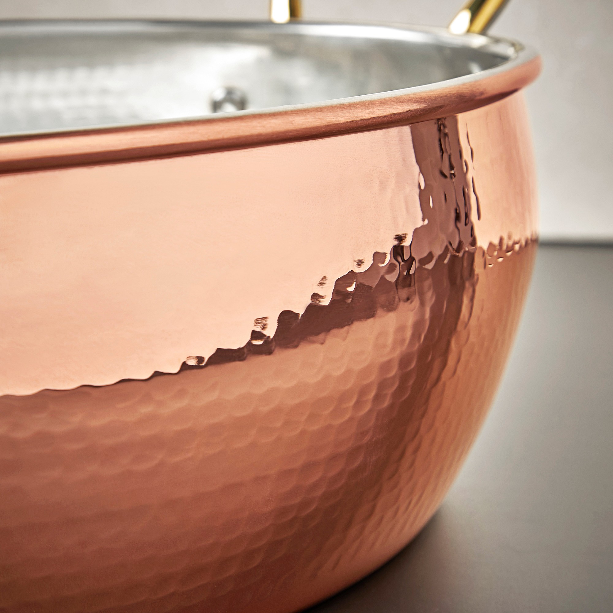 Ruffoni Historia Disney© Hammered Copper Chef Pan with Minnie Knob, 4-Qt.