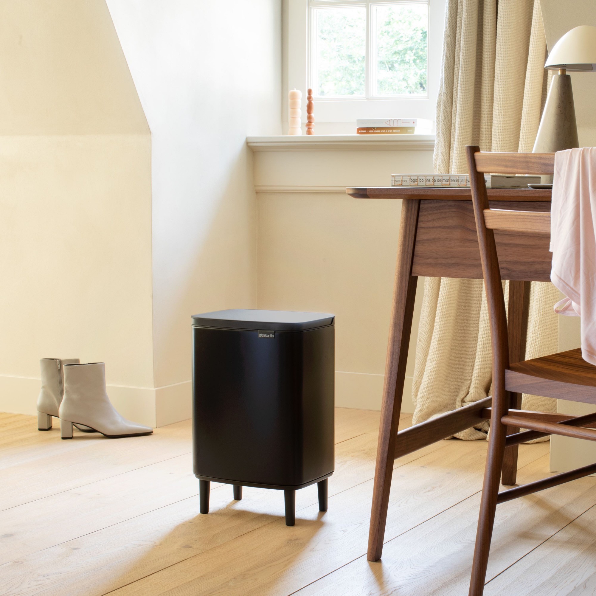 Brabantia Bo Hi Single Compartment Trash Can, 3.2-Gallon