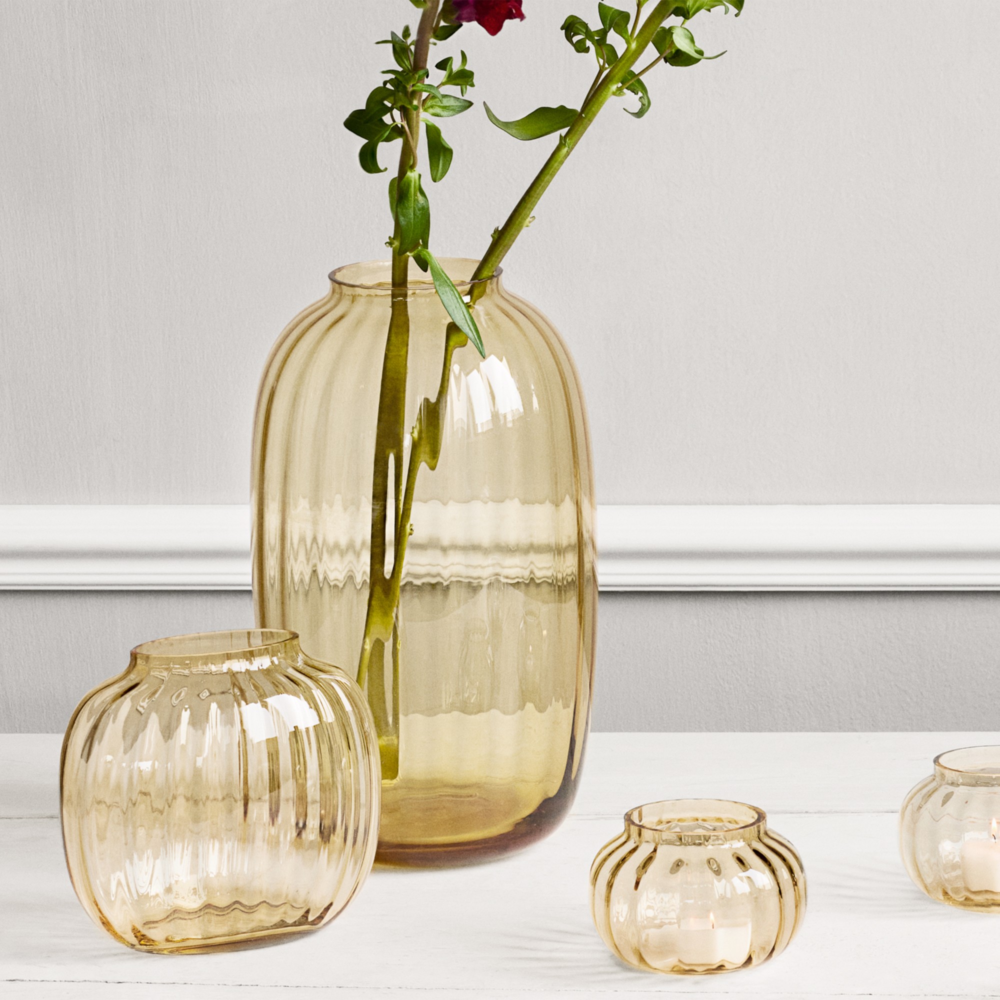 Primula Oval Glass Vase