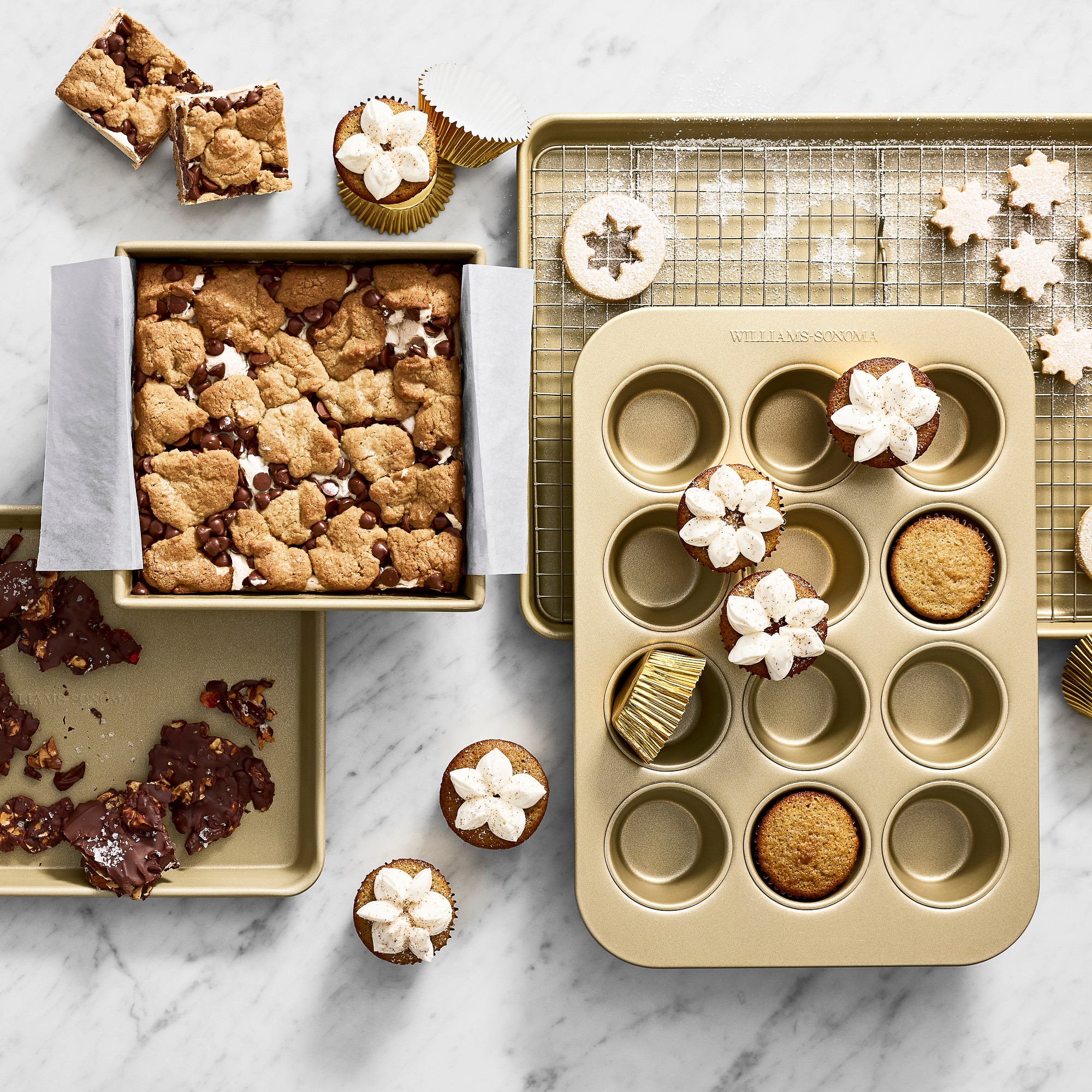 Williams Sonoma Goldtouch® Pro Nonstick Bakeware, Ultimate Set of 6