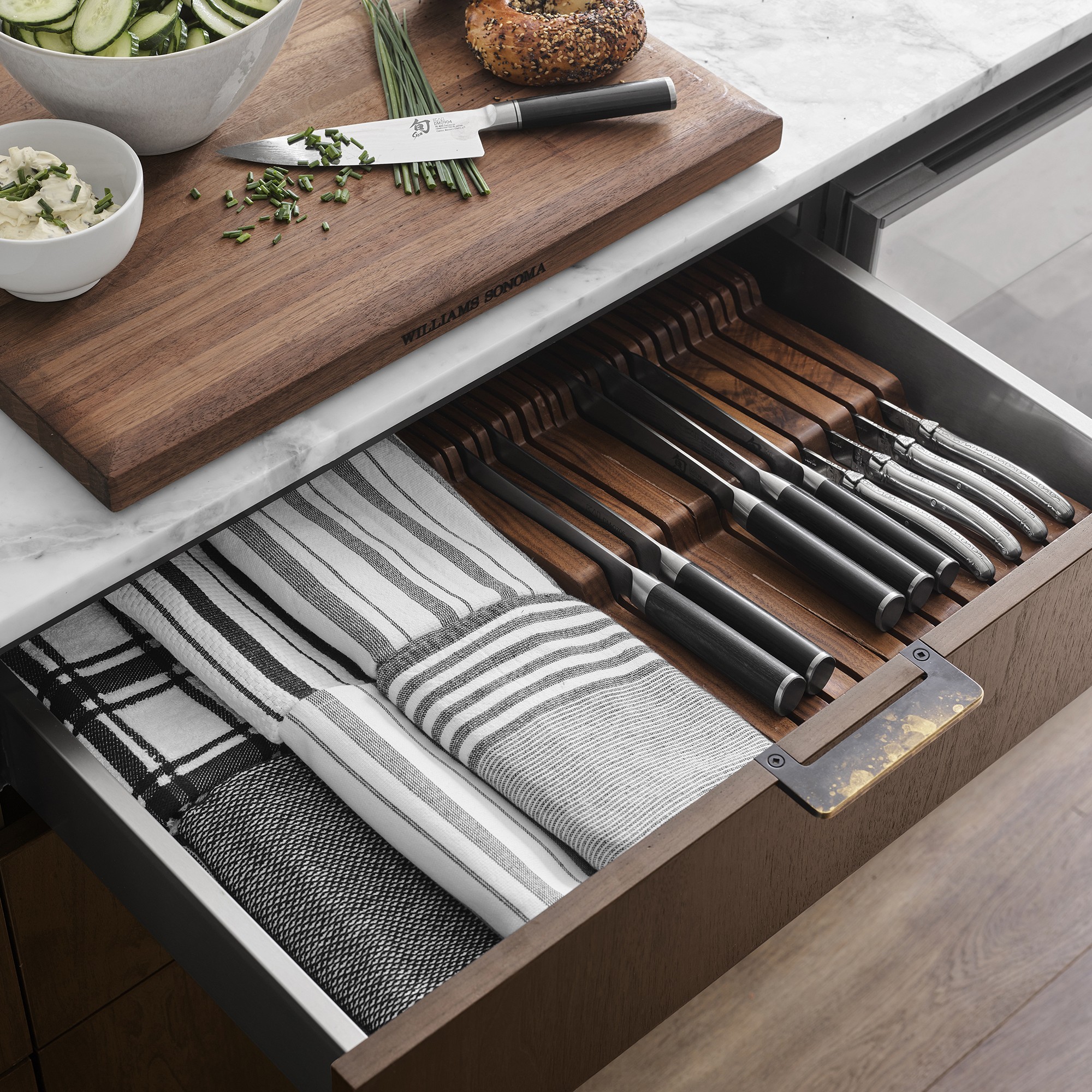 Williams Sonoma 15-Slot In-Drawer Knife Organizer