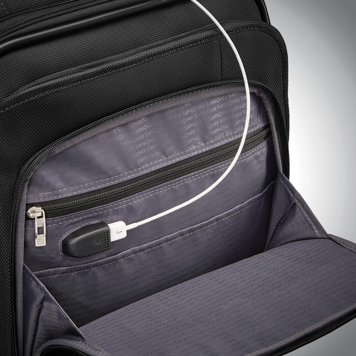 Samsonite Insignis Carry On Expandable Spinner