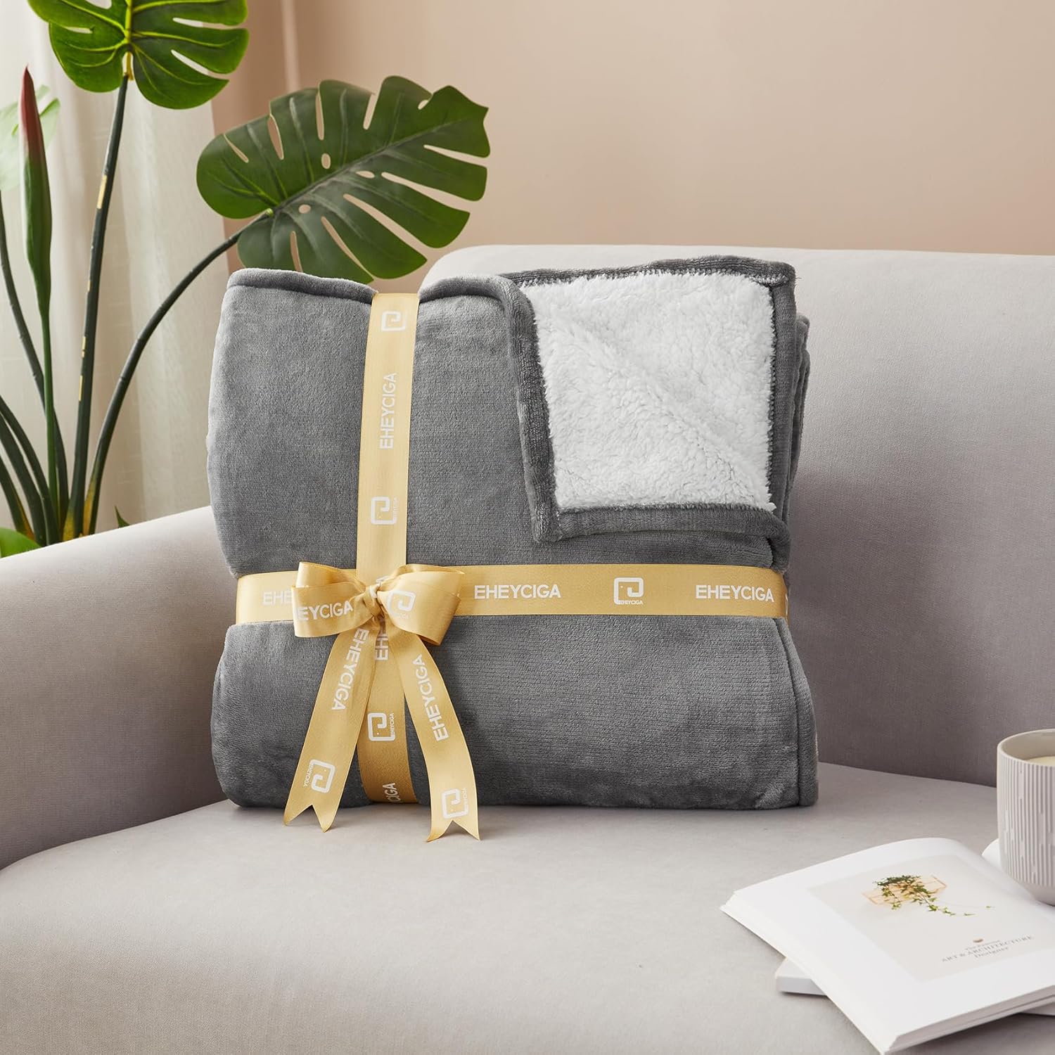 EHEYCIGA Heated Blanket Electric Blanket Throw - Heating Blanket with 9 Heating Levels & 10 Hours Auto Off, Soft Cozy Sherpa Washable Blanket with Fast Heating, 50 x 60 Inches