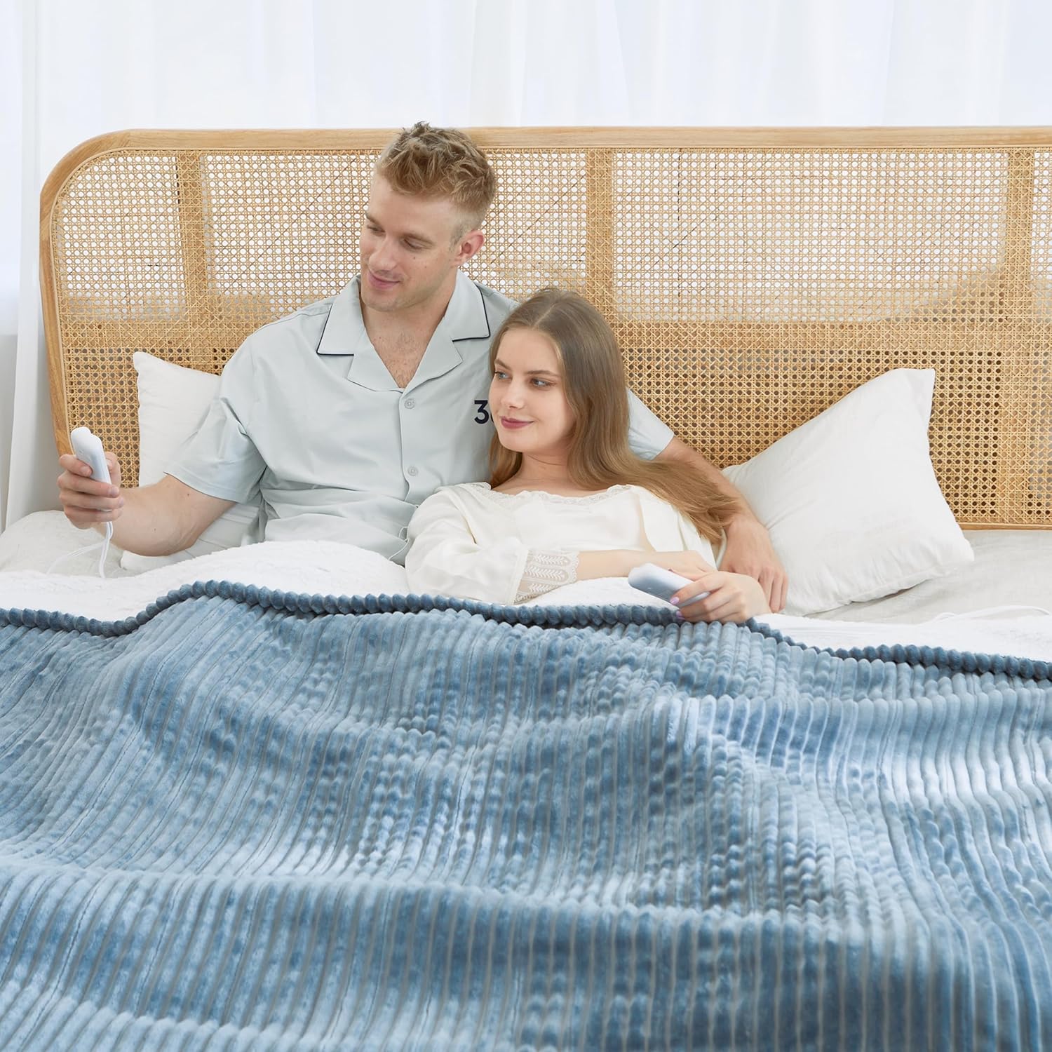 Heated Blanket Throw Size, Soft and Cozy Electric Heating Blanket for Bed, Automatic Safety System 6 Heating Levels & 4 Hours Auto-Off, 50