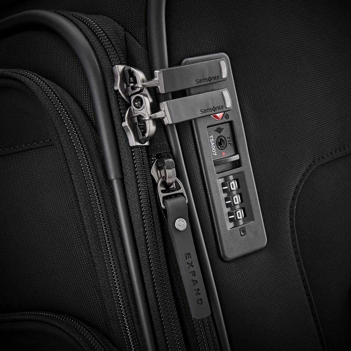 Samsonite Silhouette 17 Medium Spinner