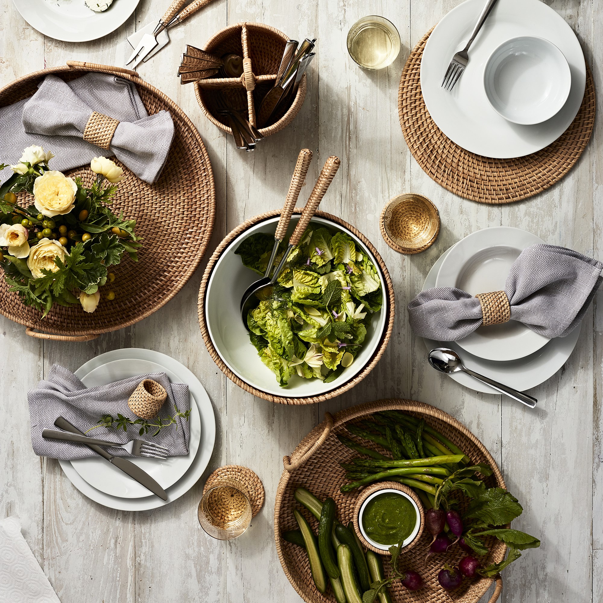 Light Woven Chip & Dip with Bowl