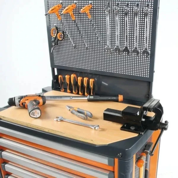 Special tool box 240 Utensili