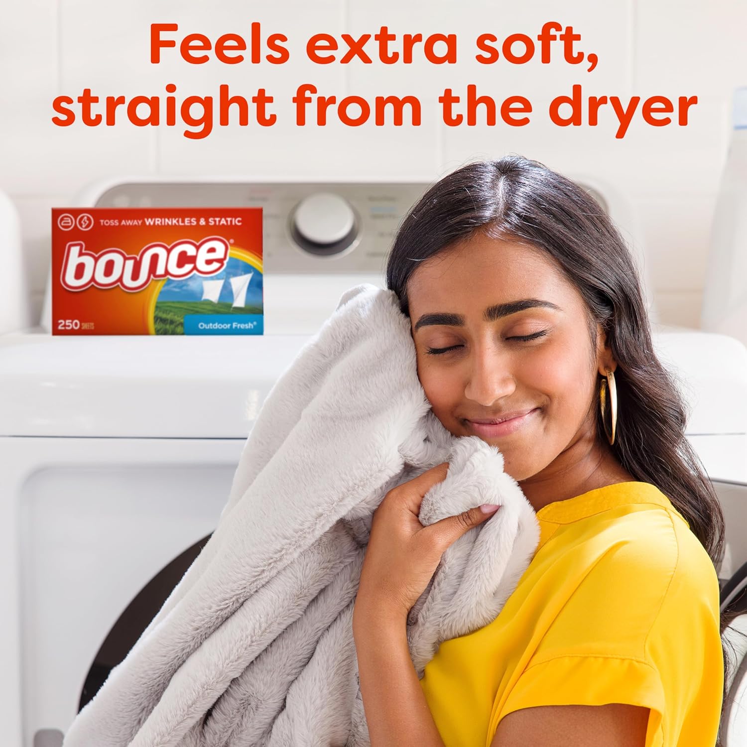 Bounce Dryer Sheets, Outdoor Fresh, 240 Count Laundry Fabric Softener Sheets with Static Control and Wrinkle Fighters