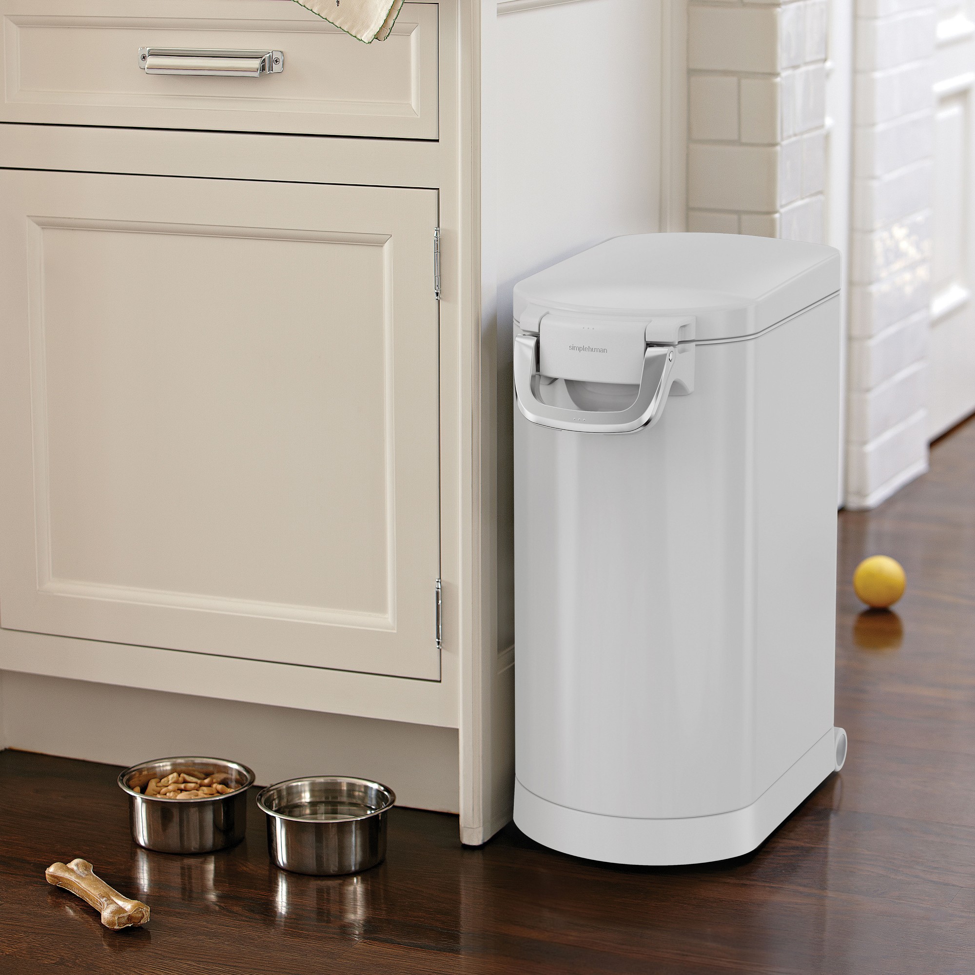 simplehuman™ Stainless Steel Pet Food Container