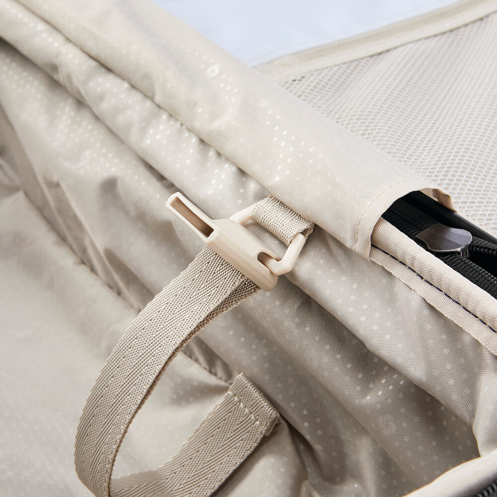 Silhouette 17 Carry-On Hardside Spinner