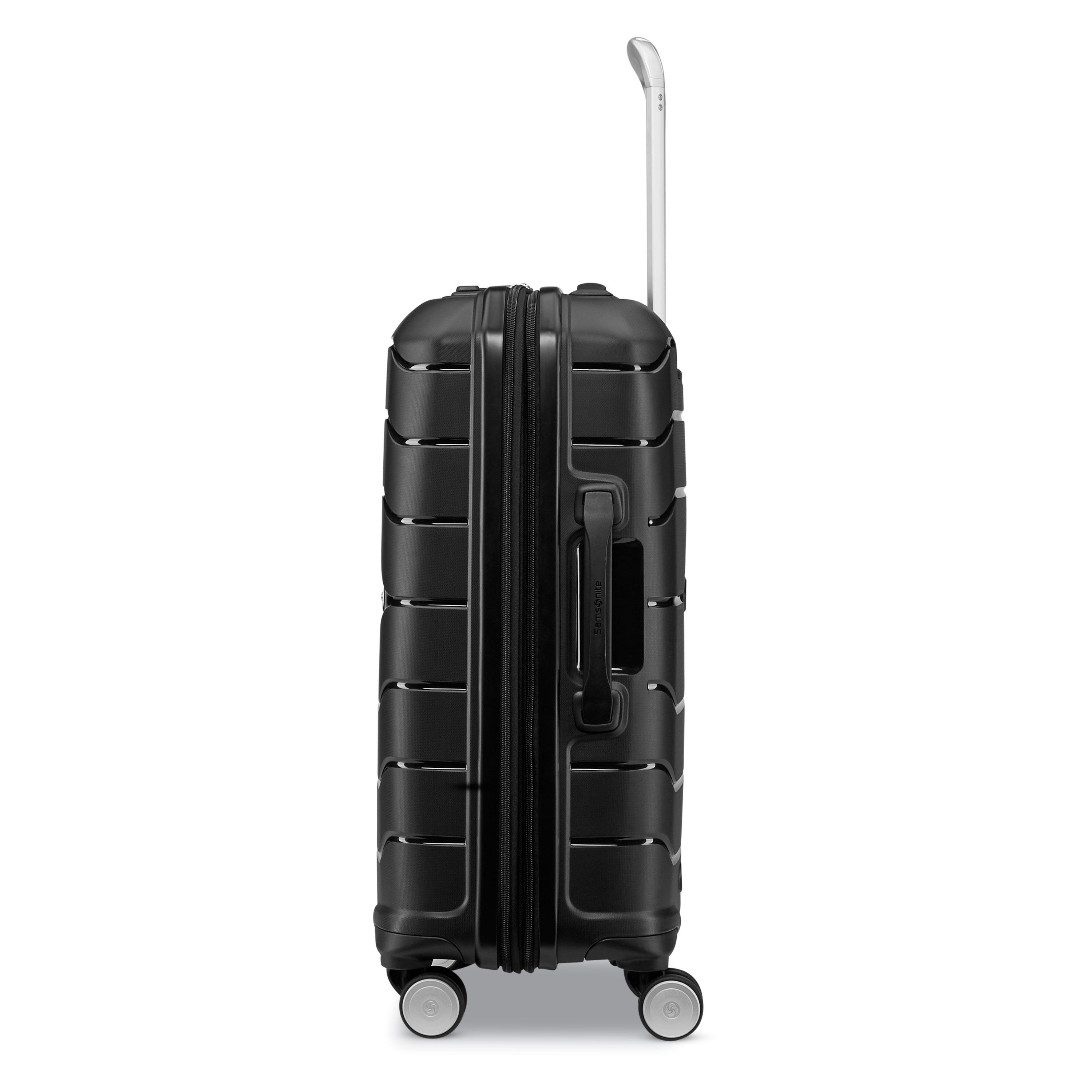 FREEFORM CARRY-ON SPINNER