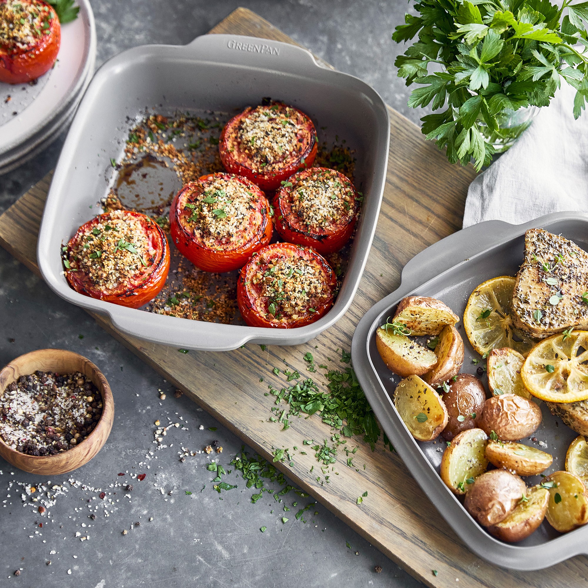 GreenPan™ Ceramic Nonstick Ovenware Square Baker with Lid