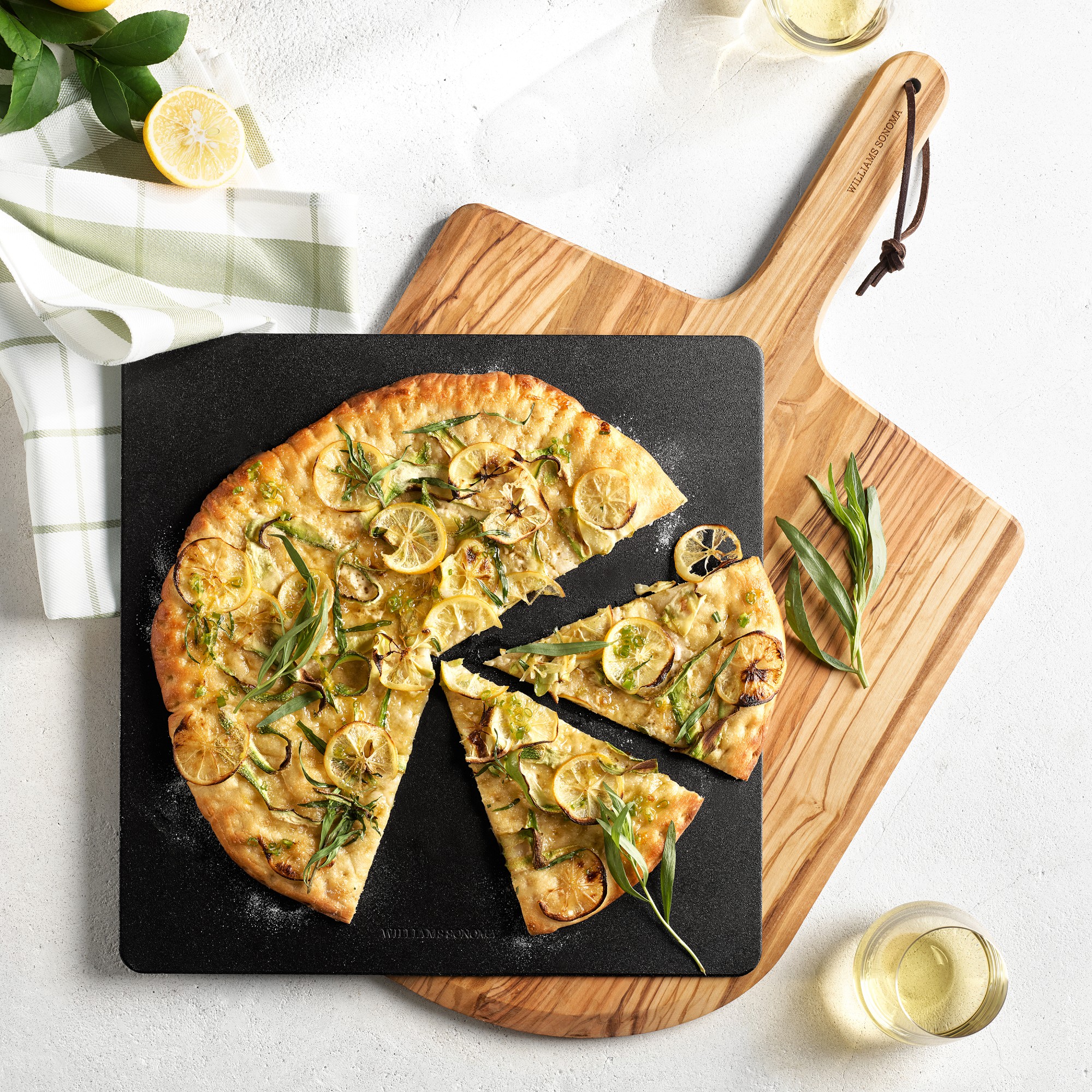 Williams Sonoma Olivewood Pizza Peel